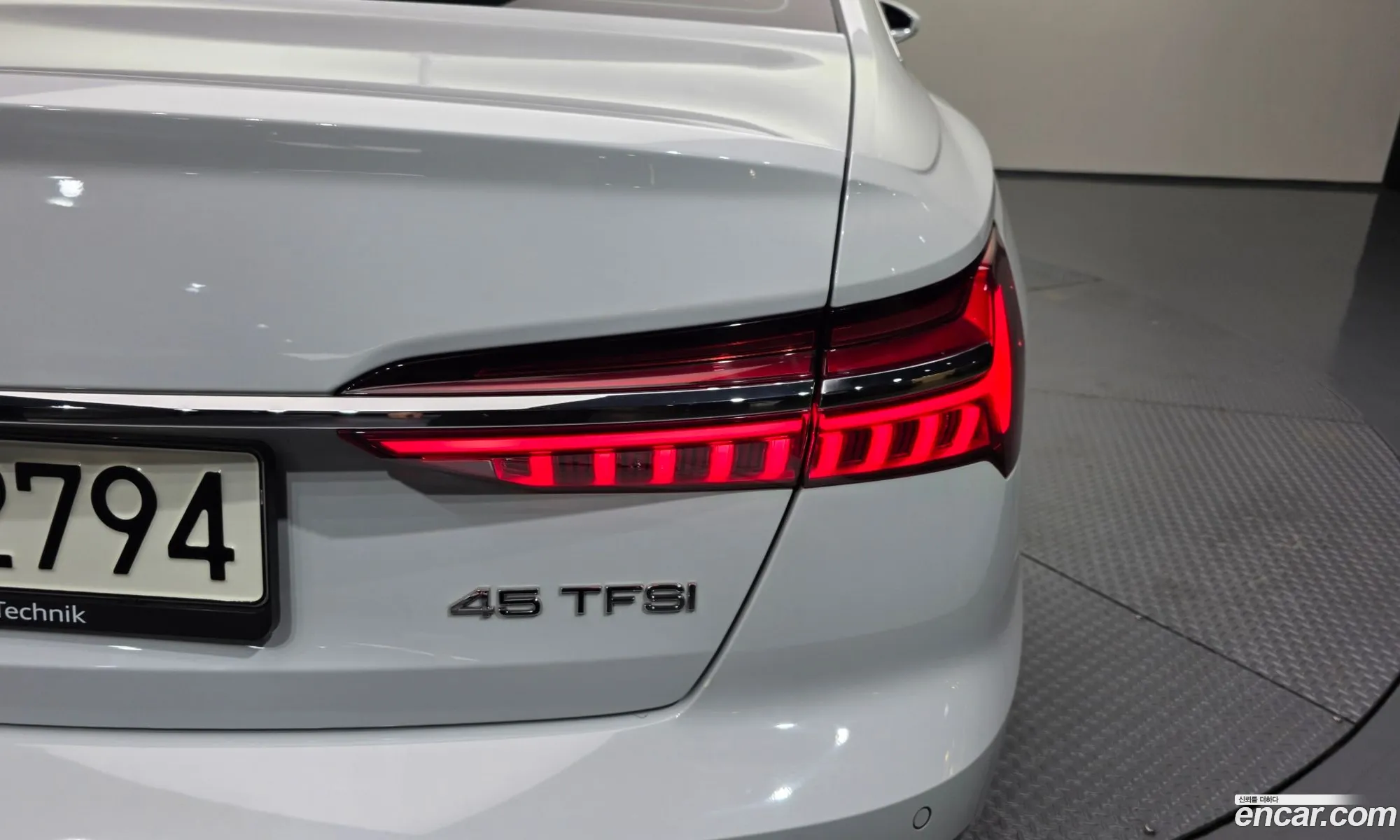 Audi A6 2021 WAUZZZF23MN010165 — 21