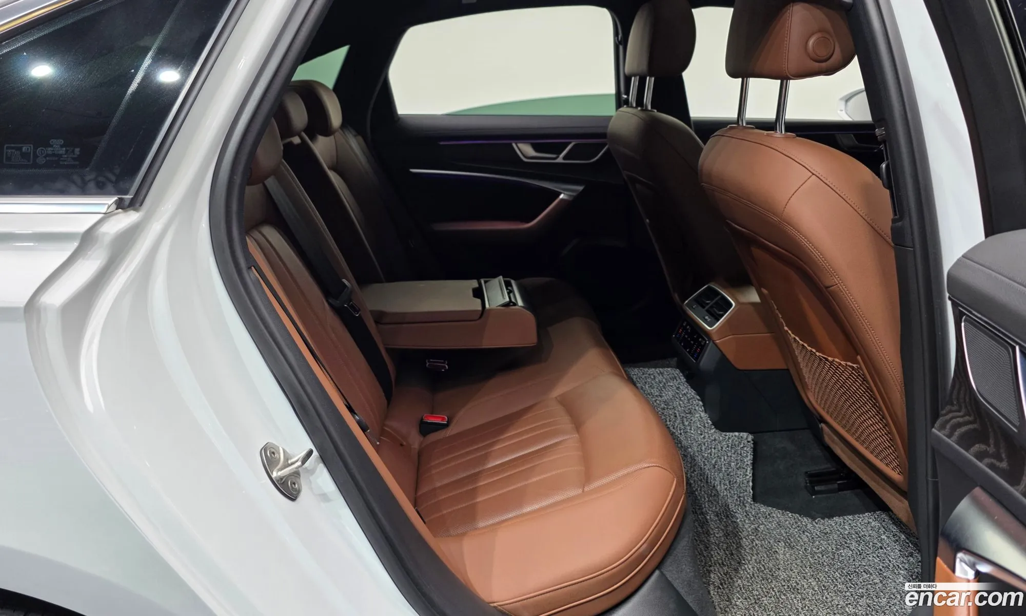 Audi A6 2021 WAUZZZF23MN010165 — 8