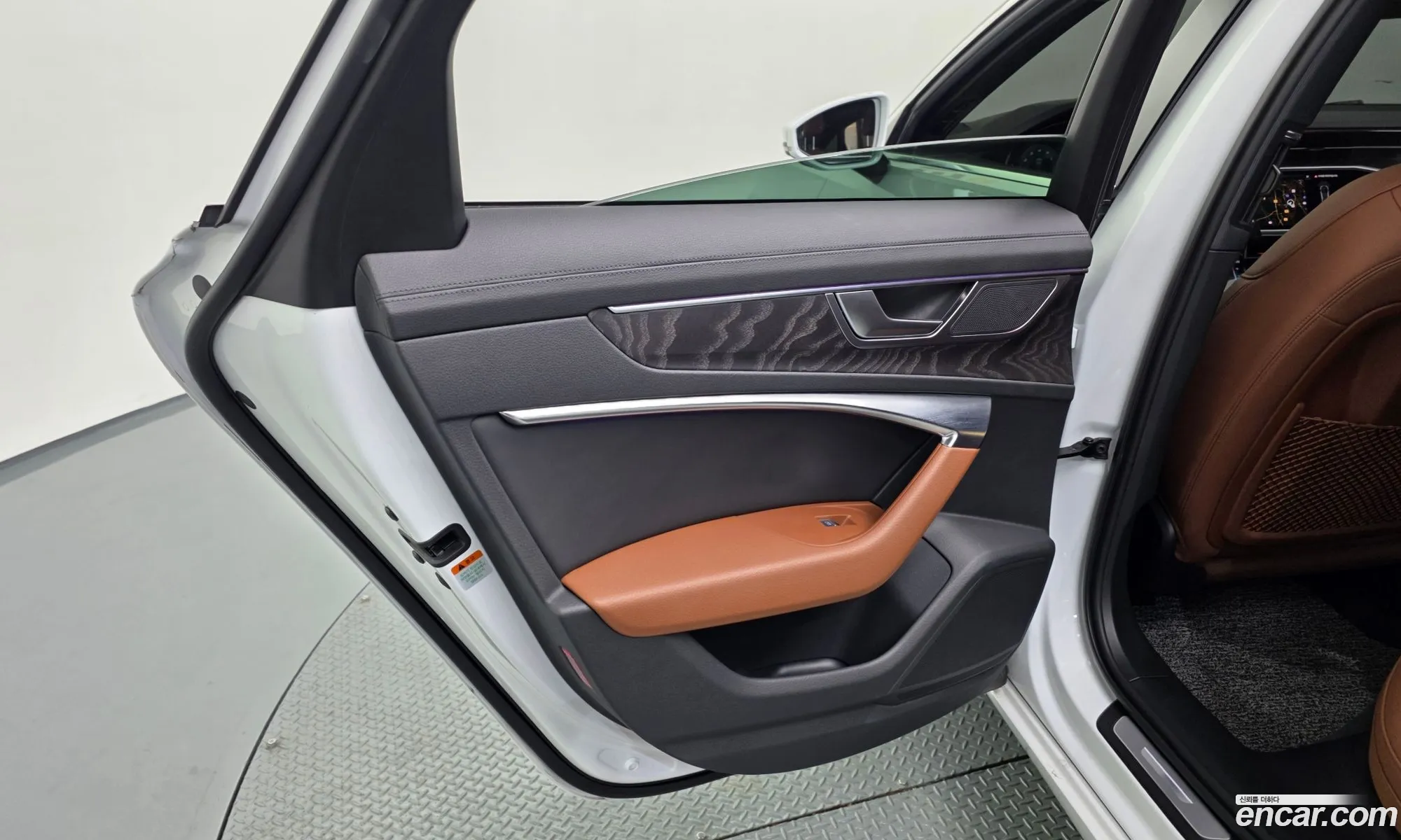 Audi A6 2021 WAUZZZF23MN010165 — 13