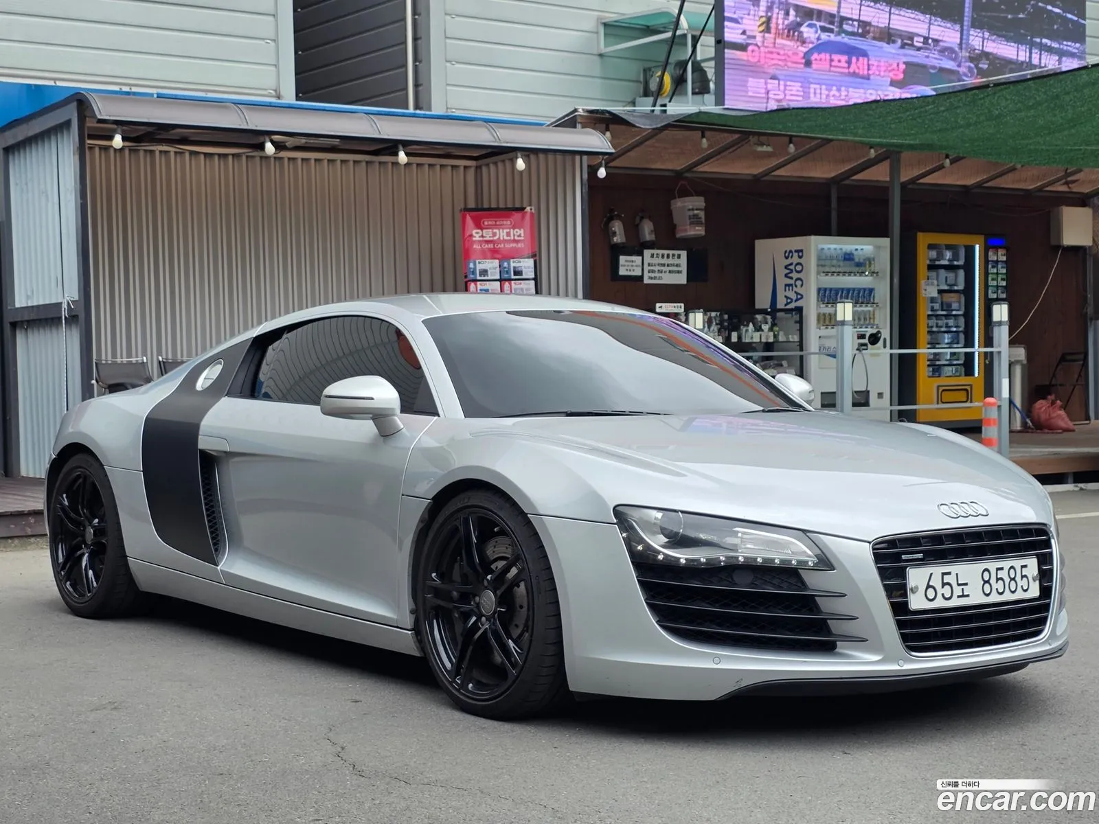Audi R8 2008 — 13