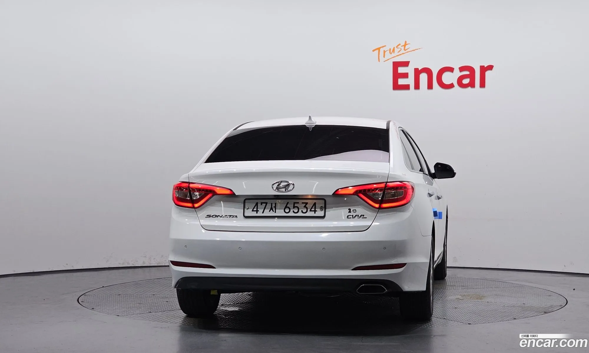 Hyundai LF Sonata 2017 — 2