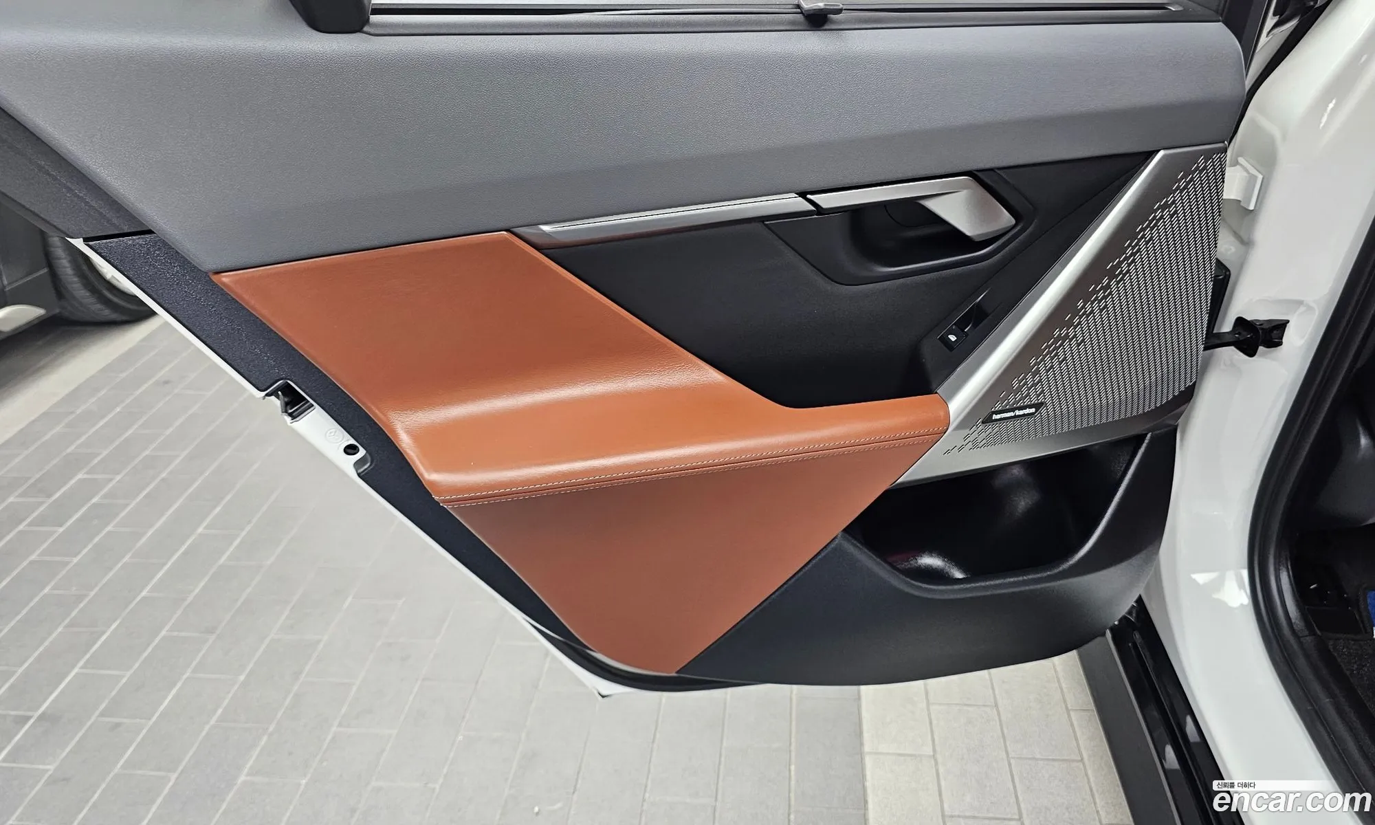 BMW 5 Series 2024 WBA51FJ01RCS35357 — 6