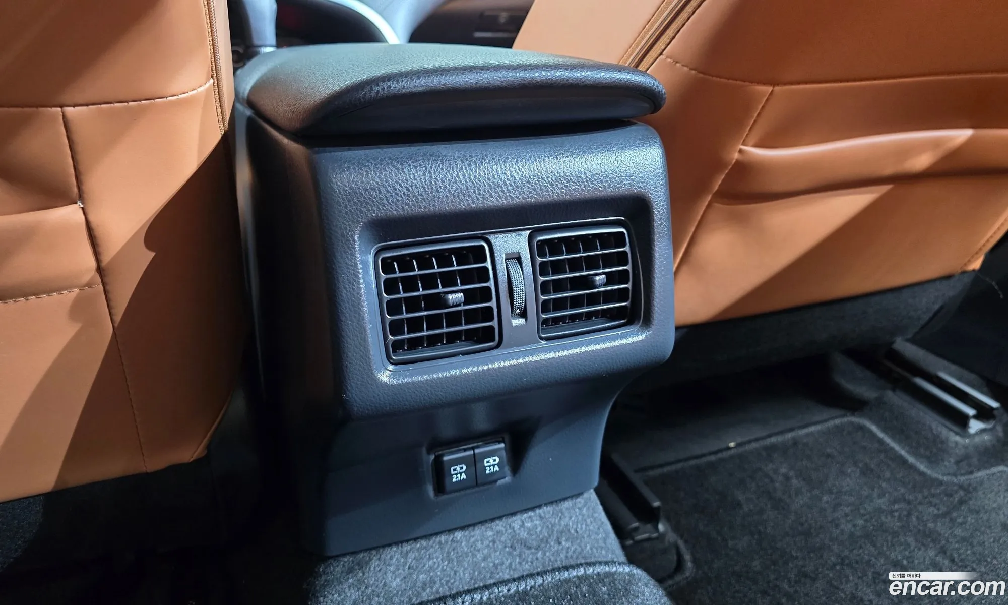Toyota Camry 2021 — 29