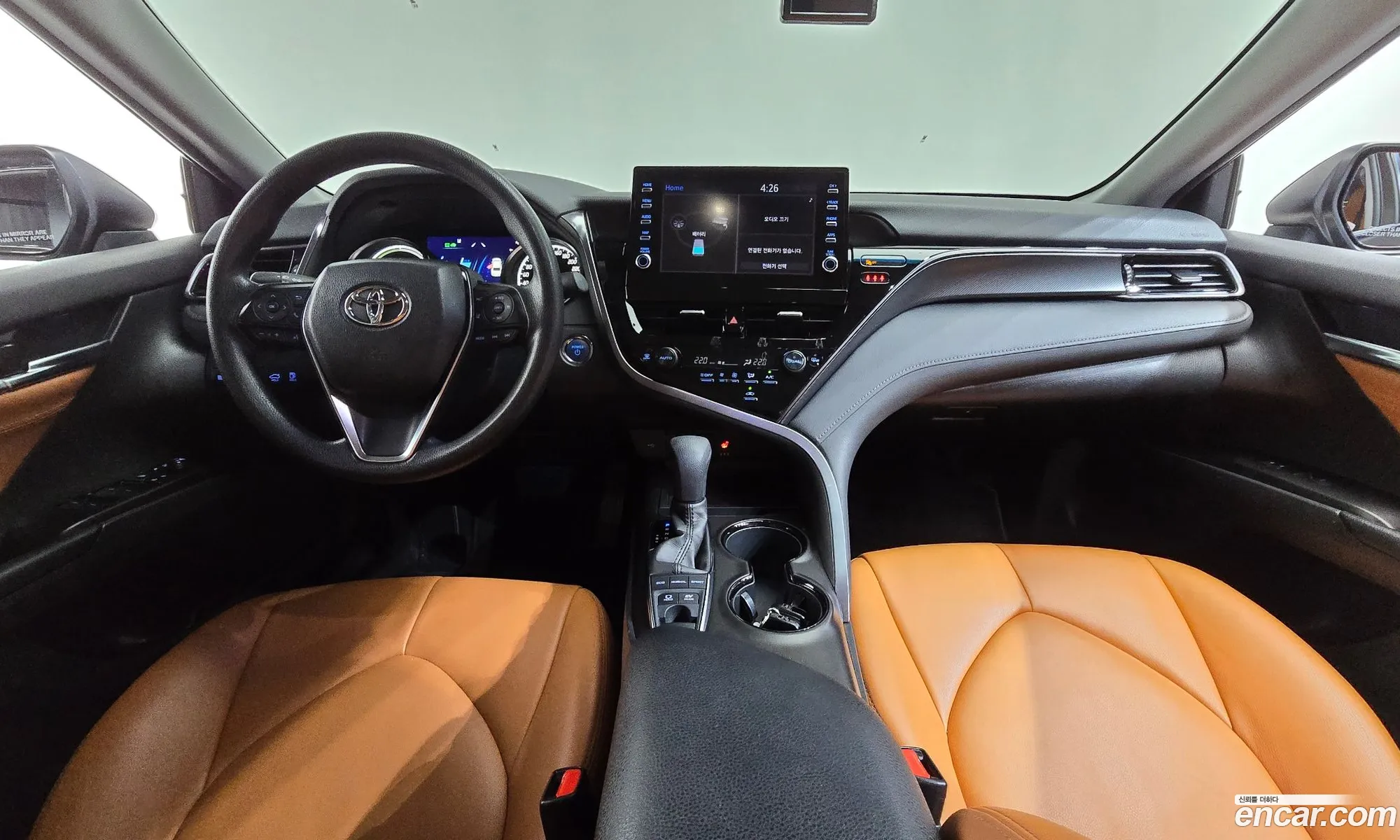 Toyota Camry 2021 — 9