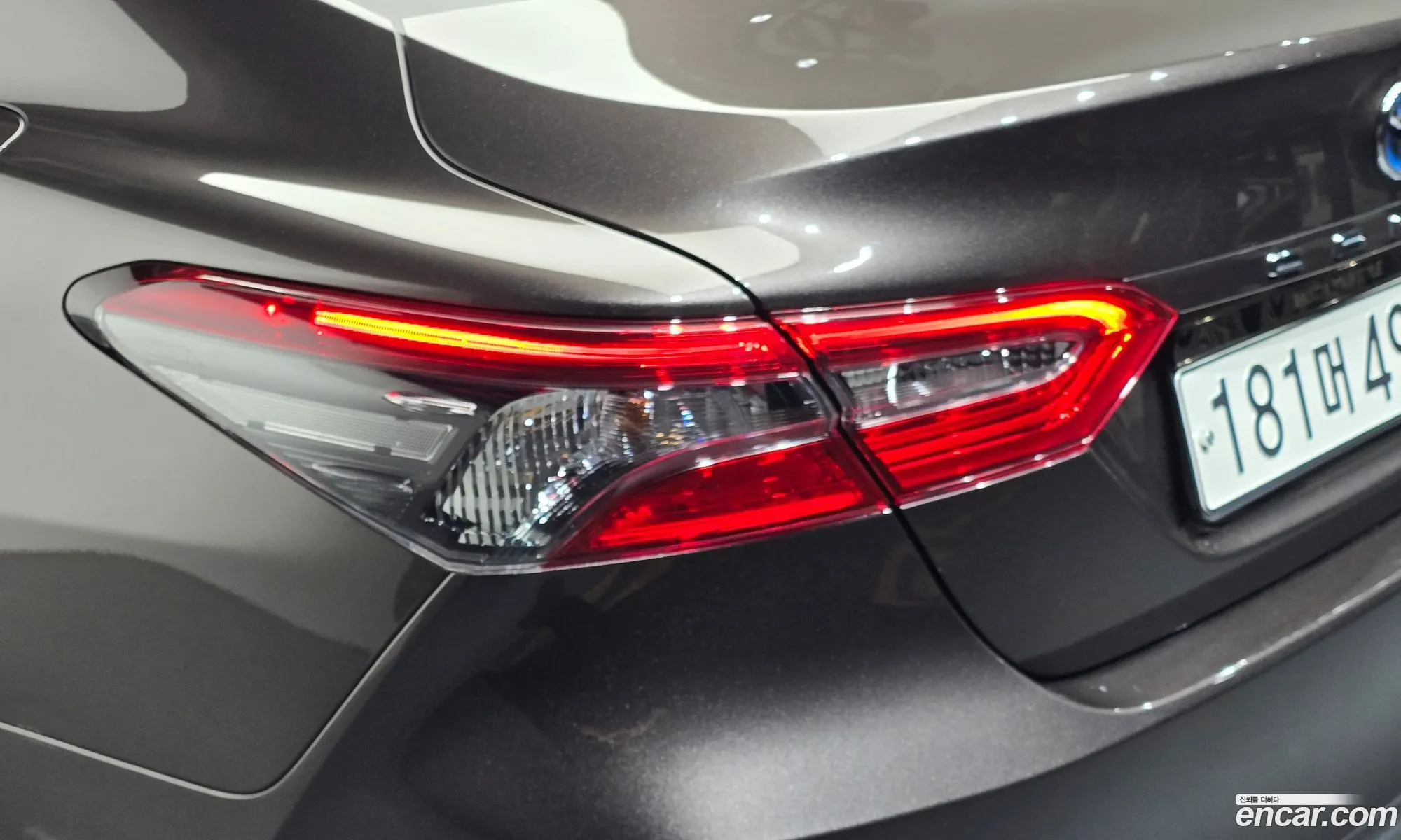 Toyota Camry 2021 — 28