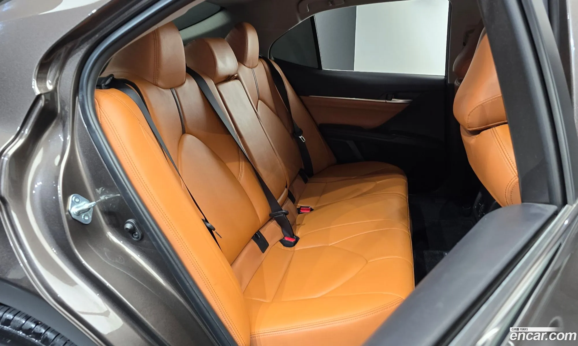 Toyota Camry 2021 — 25