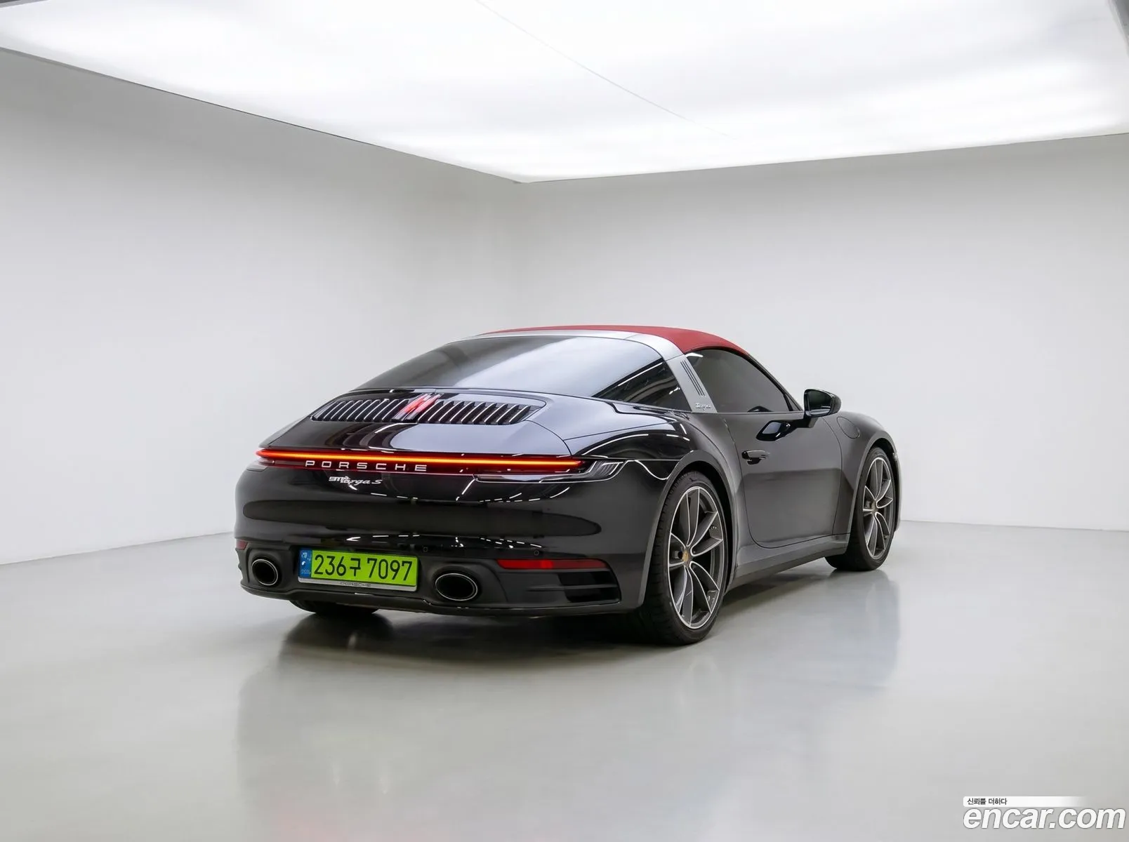 Porsche 911 2024 — 11