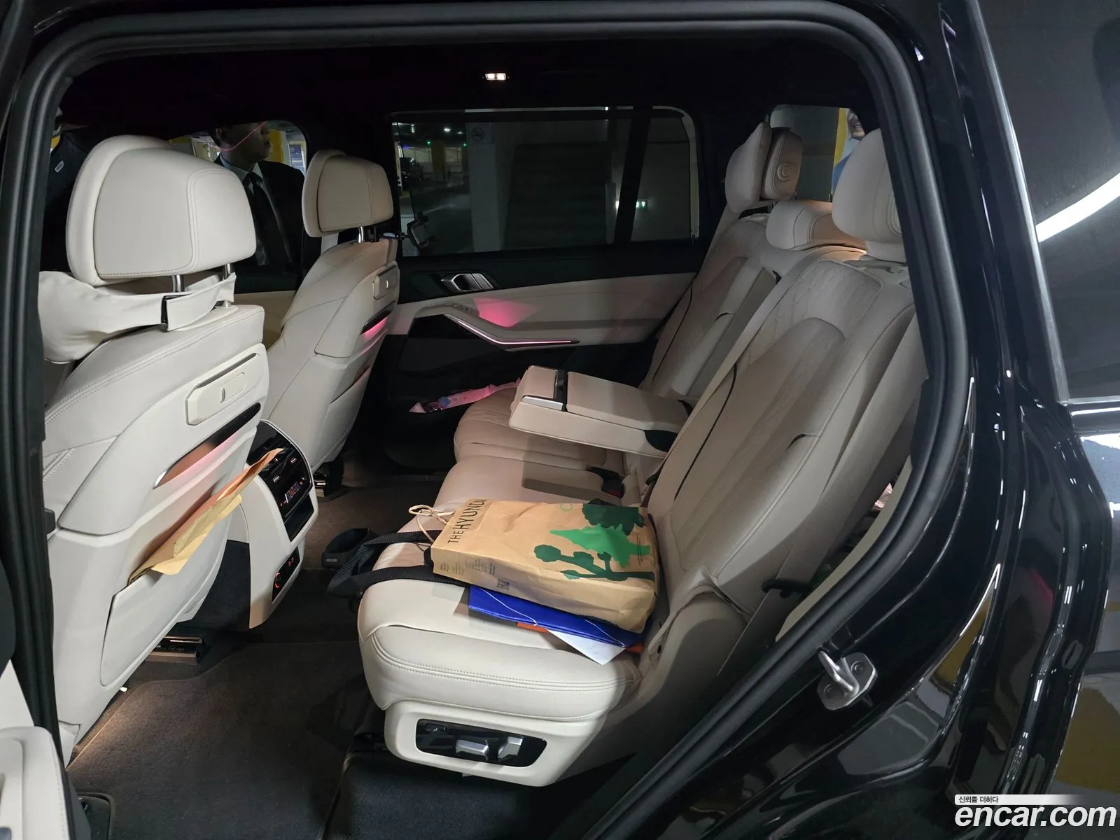 BMW X7 2023 — 12
