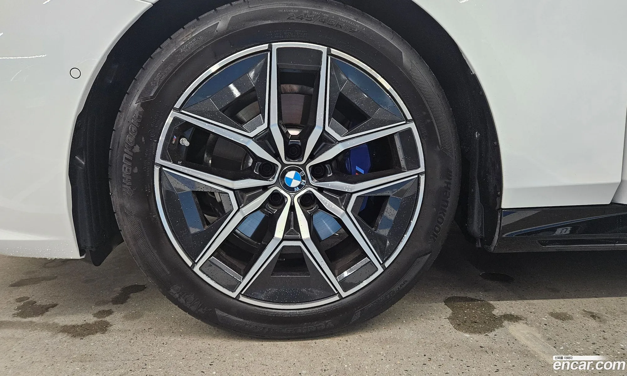 BMW 5 Series 2025 — 15