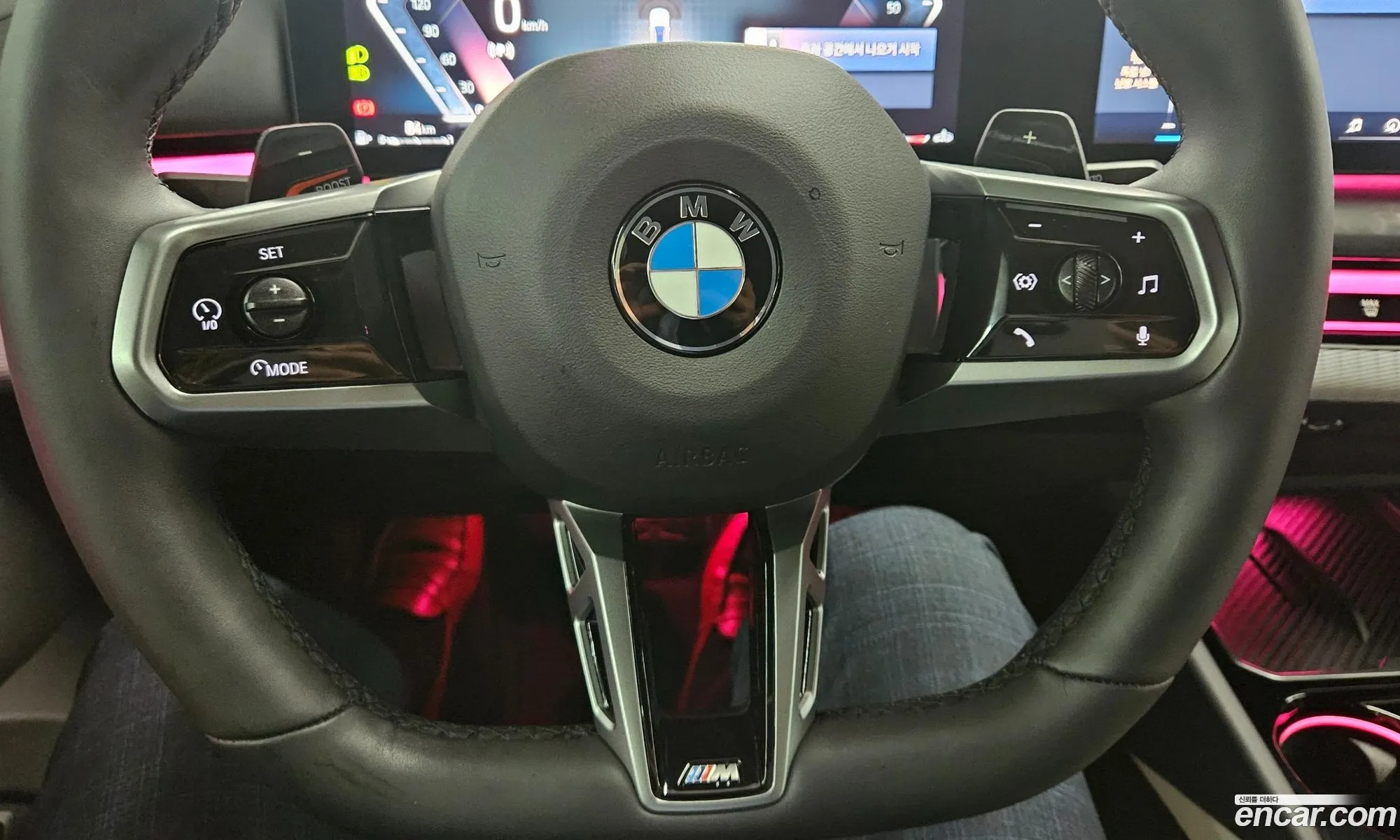 BMW 5 Series 2025 — 12