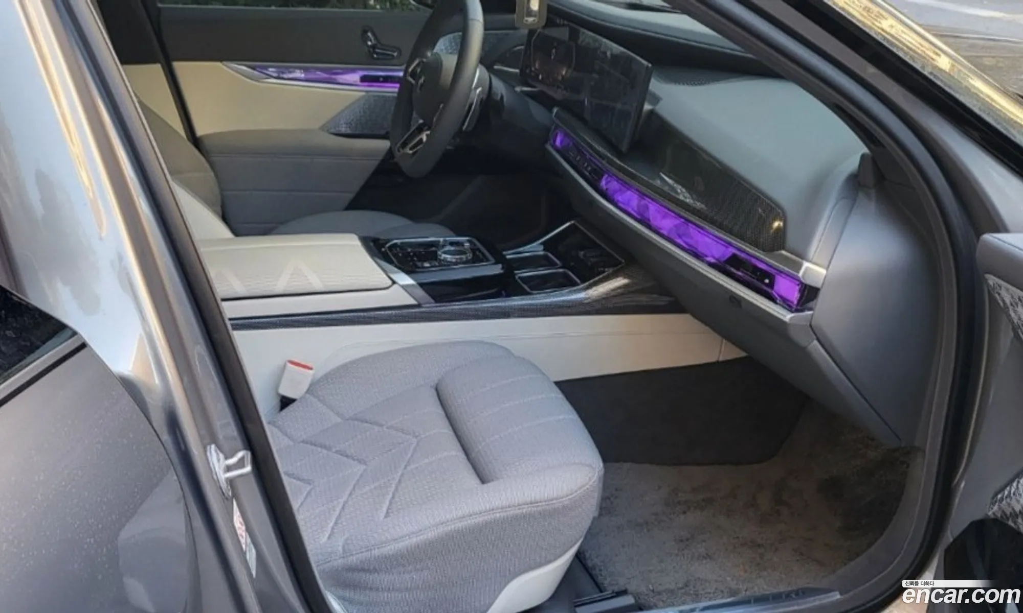 BMW 7 Series 2023 — 7