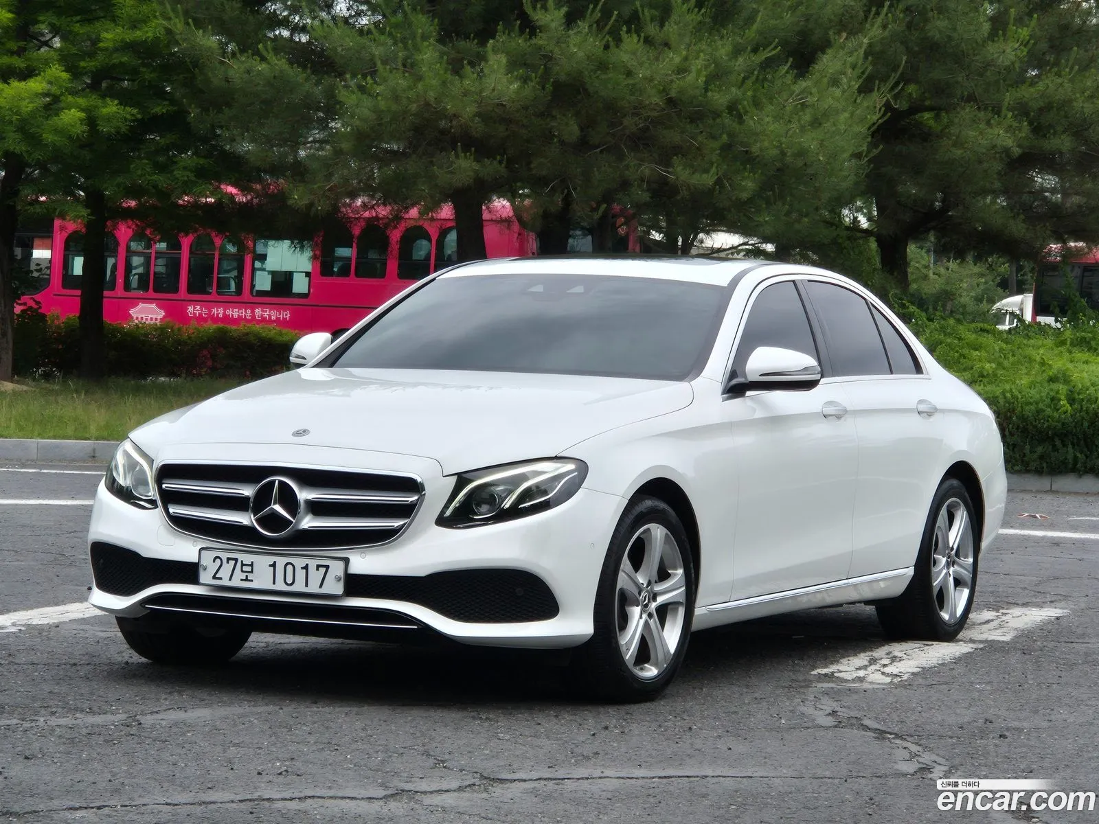 Mercedes-Benz E-Class W213 2018 — 20
