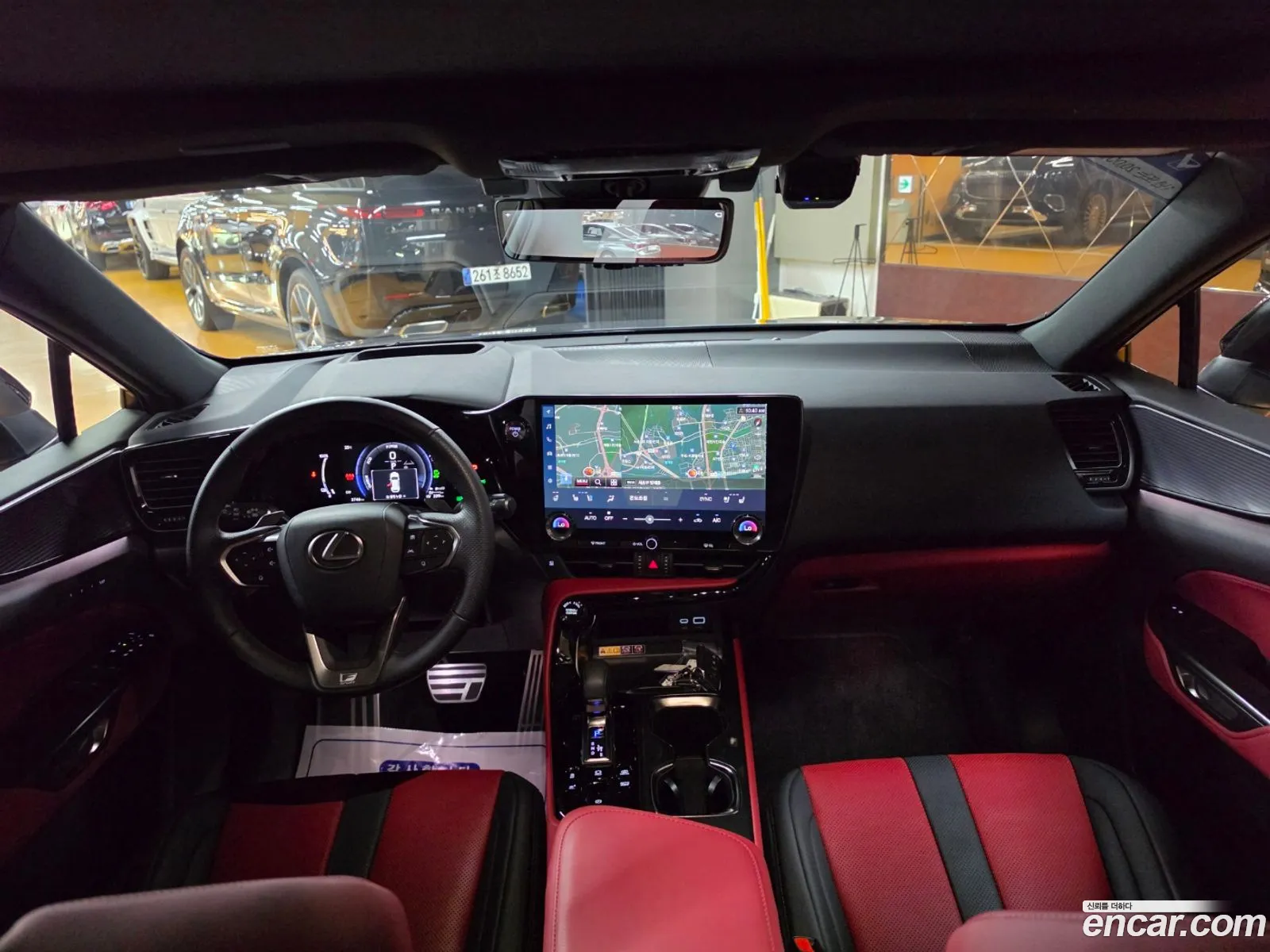 Lexus NX450h+ 2025 — 4