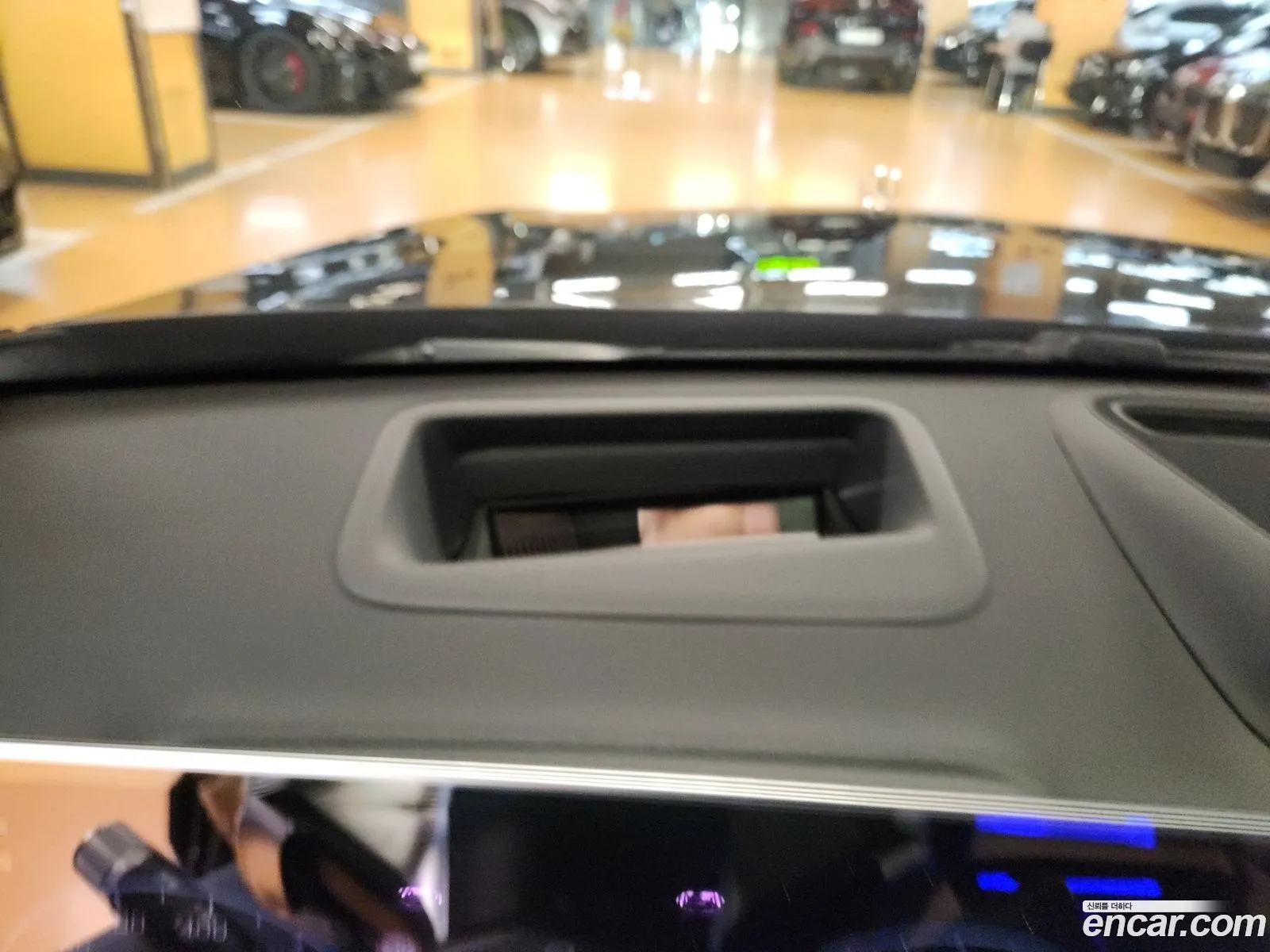 Mercedes-Benz S-Class W223 2026 — 17