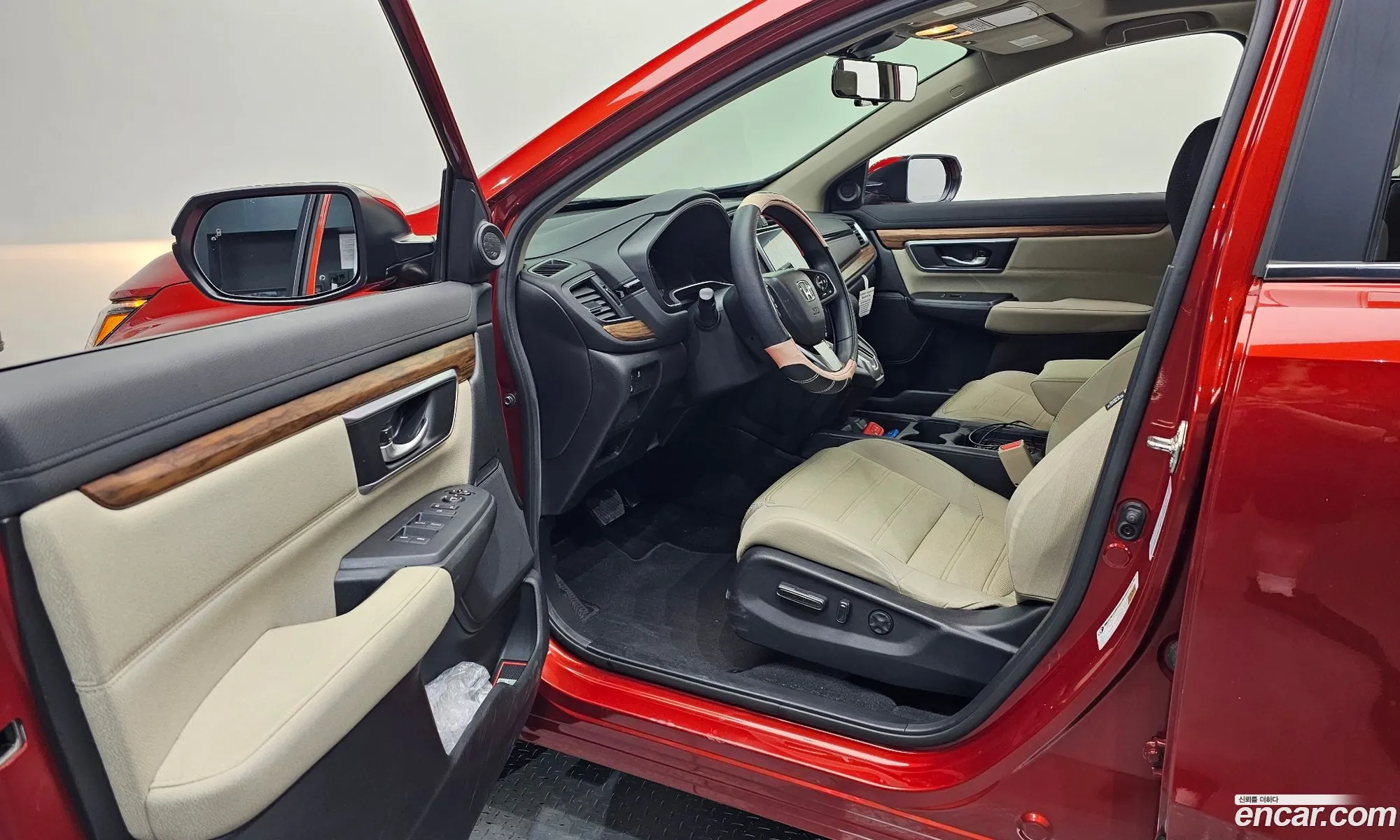 Honda CR-V 2017 2HKRW2H57HH614074 — 7