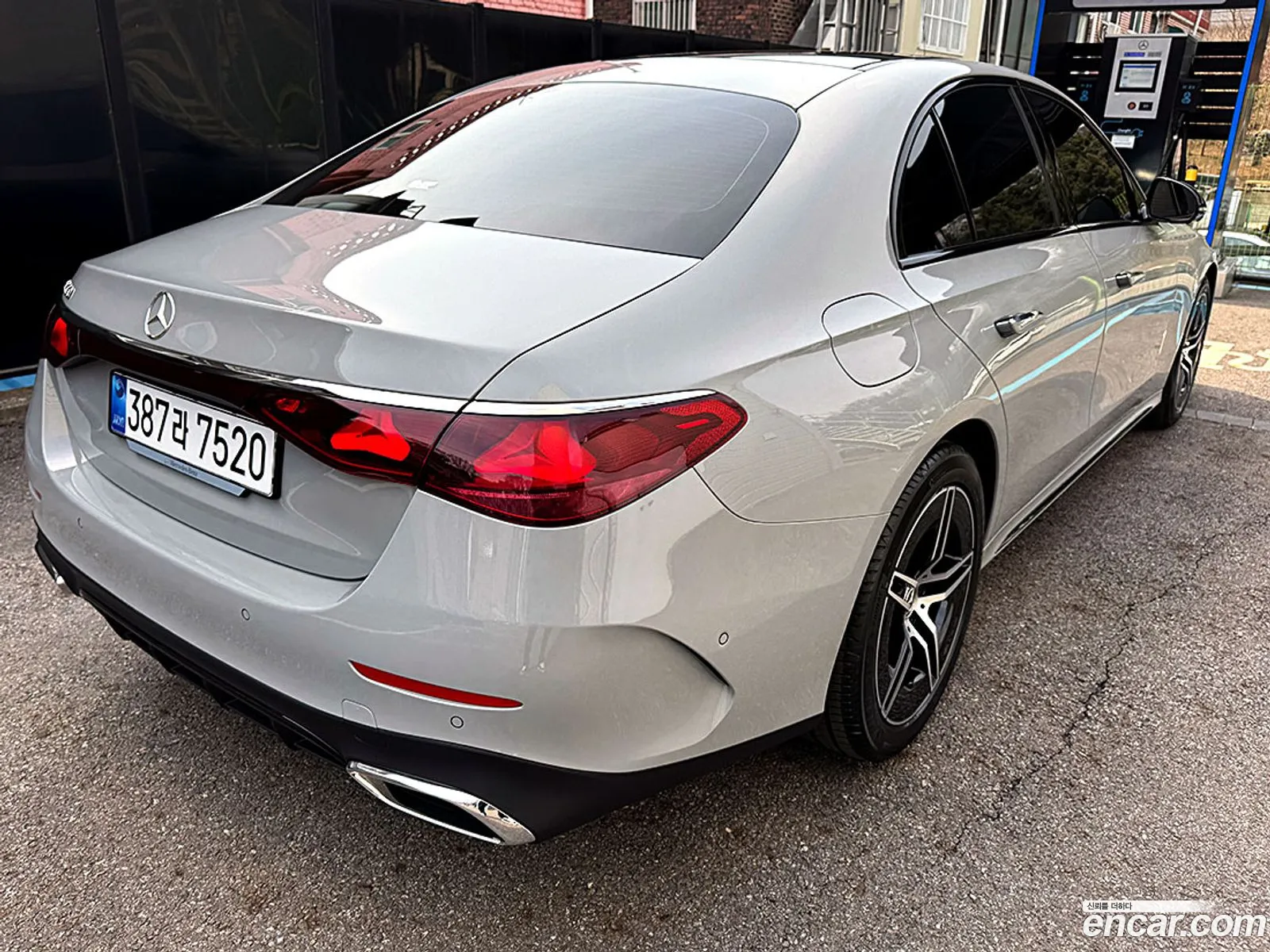 Mercedes-Benz E-Class W214 2026 — 8