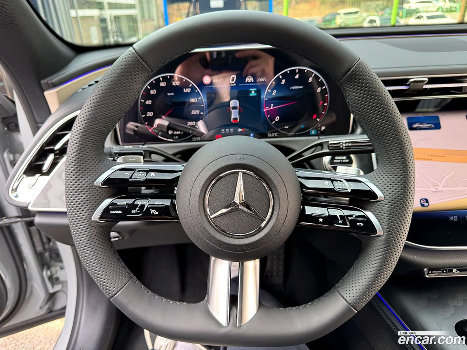 Mercedes-Benz E-Class W214 2026 — 14
