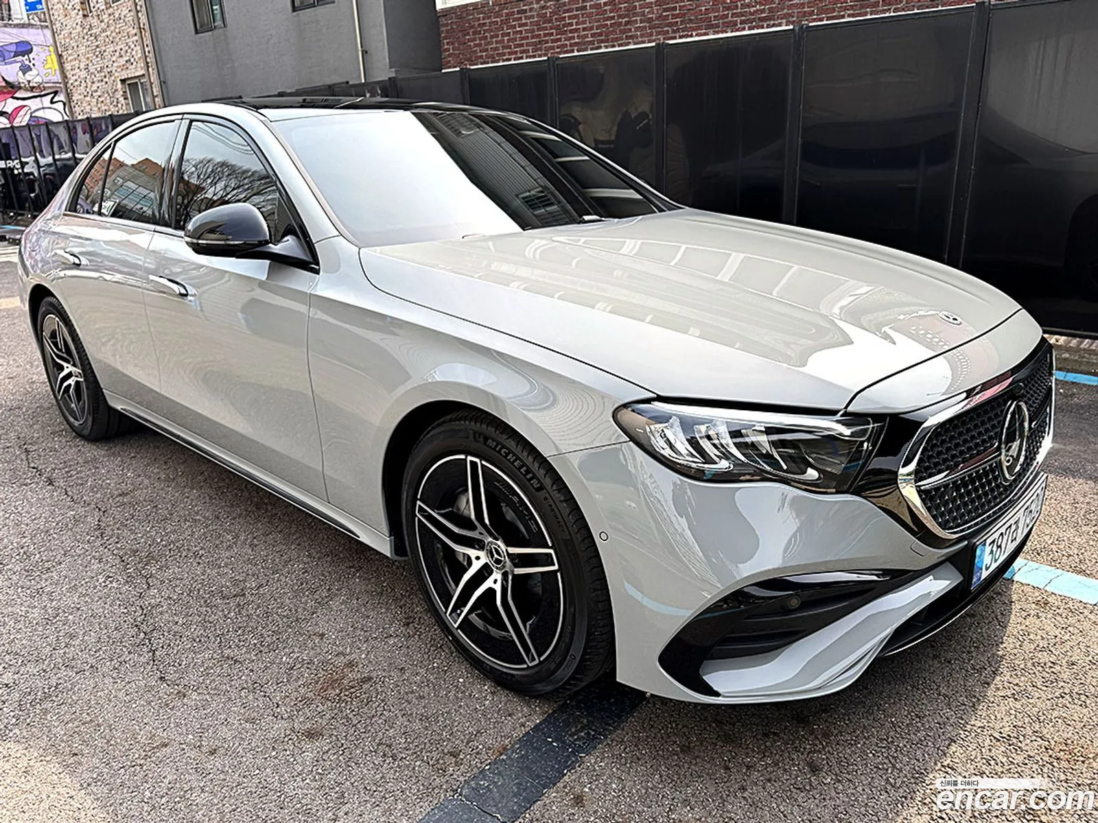 Mercedes-Benz E-Class W214 2026 — 15