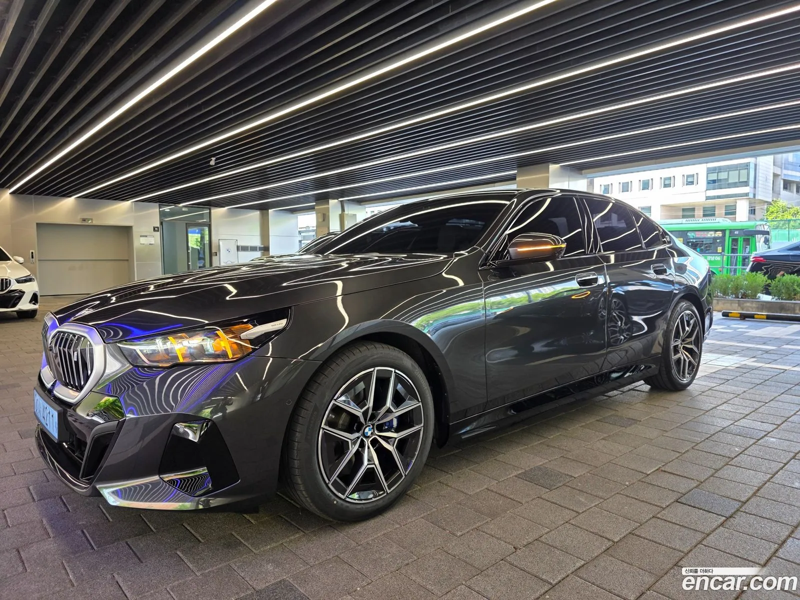 BMW i5 2026 — 4