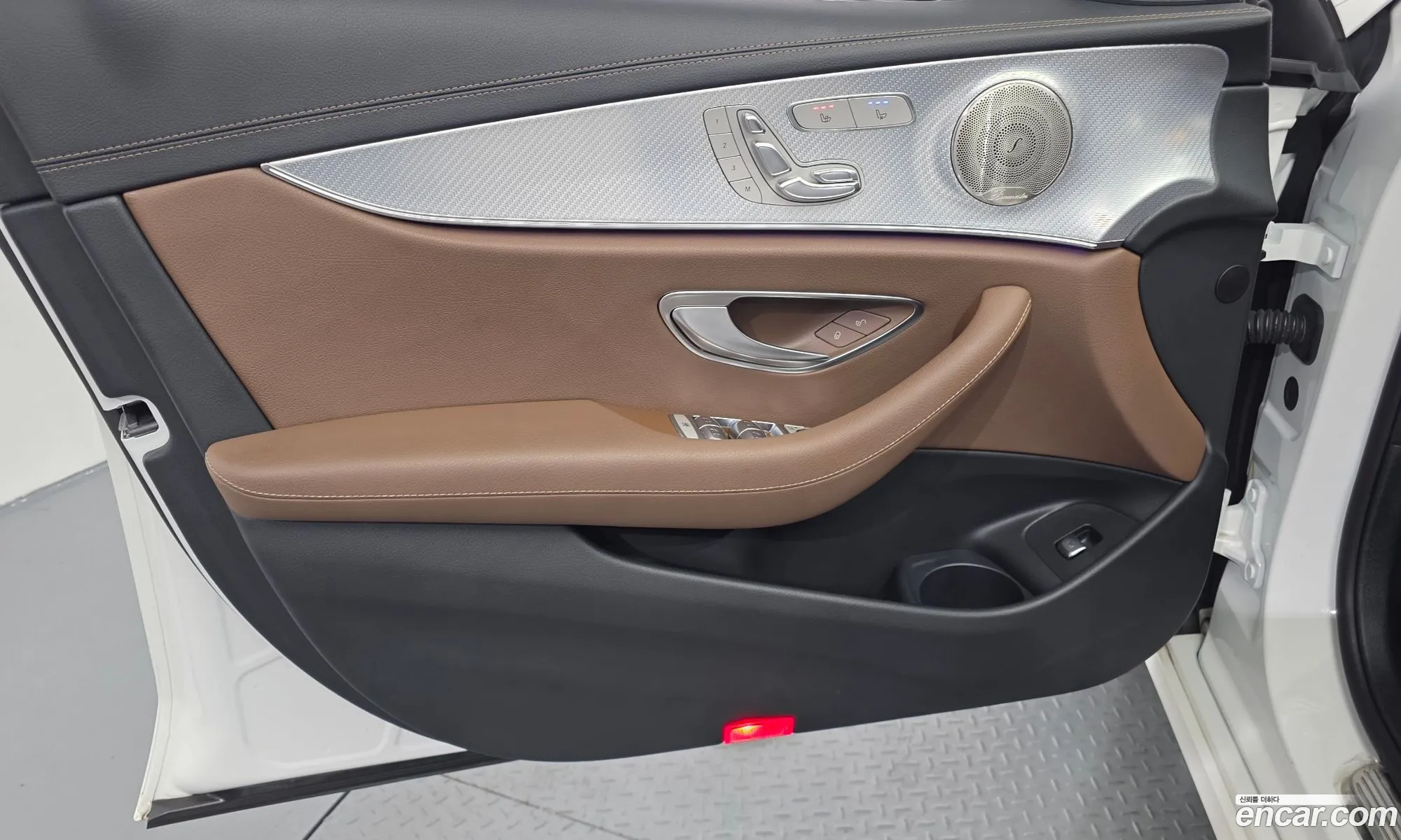 Mercedes-Benz E-Class W213 2021 — 14