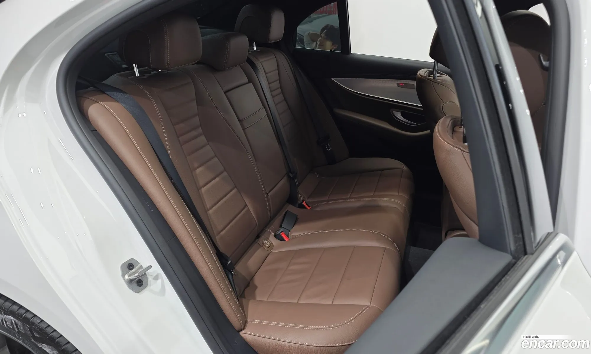 Mercedes-Benz E-Class W213 2021 — 24
