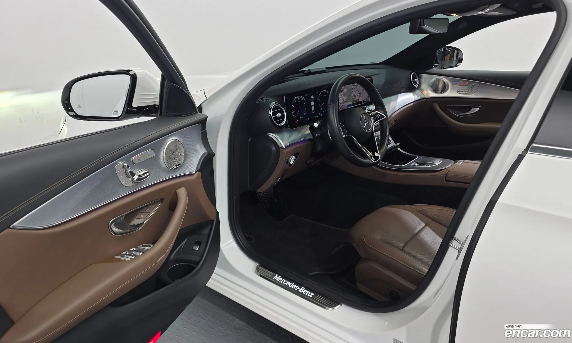Mercedes-Benz E-Class W213 2021 — 19