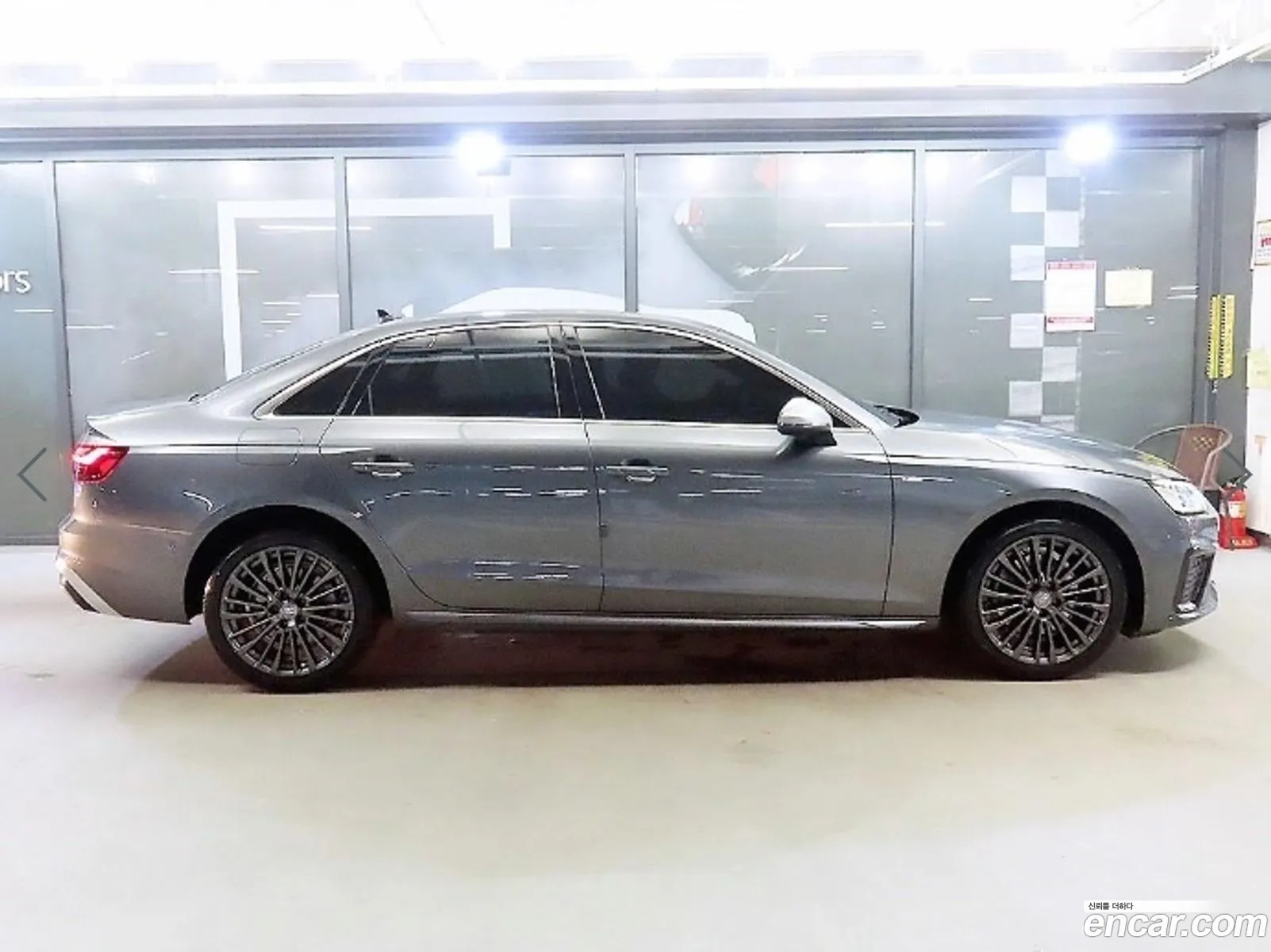 Audi A4 2021 — 9