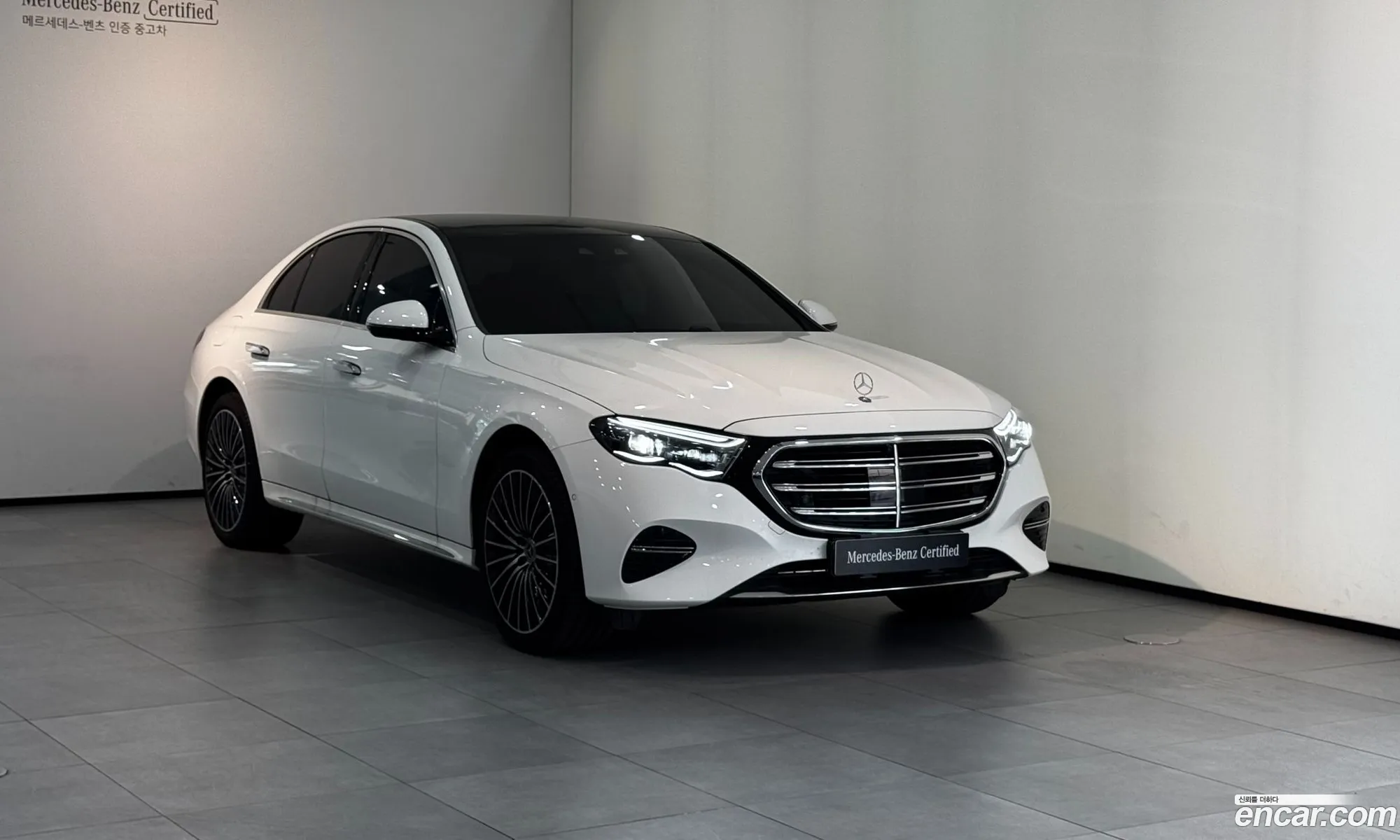 Mercedes-Benz E-Class W214 2026 — 8