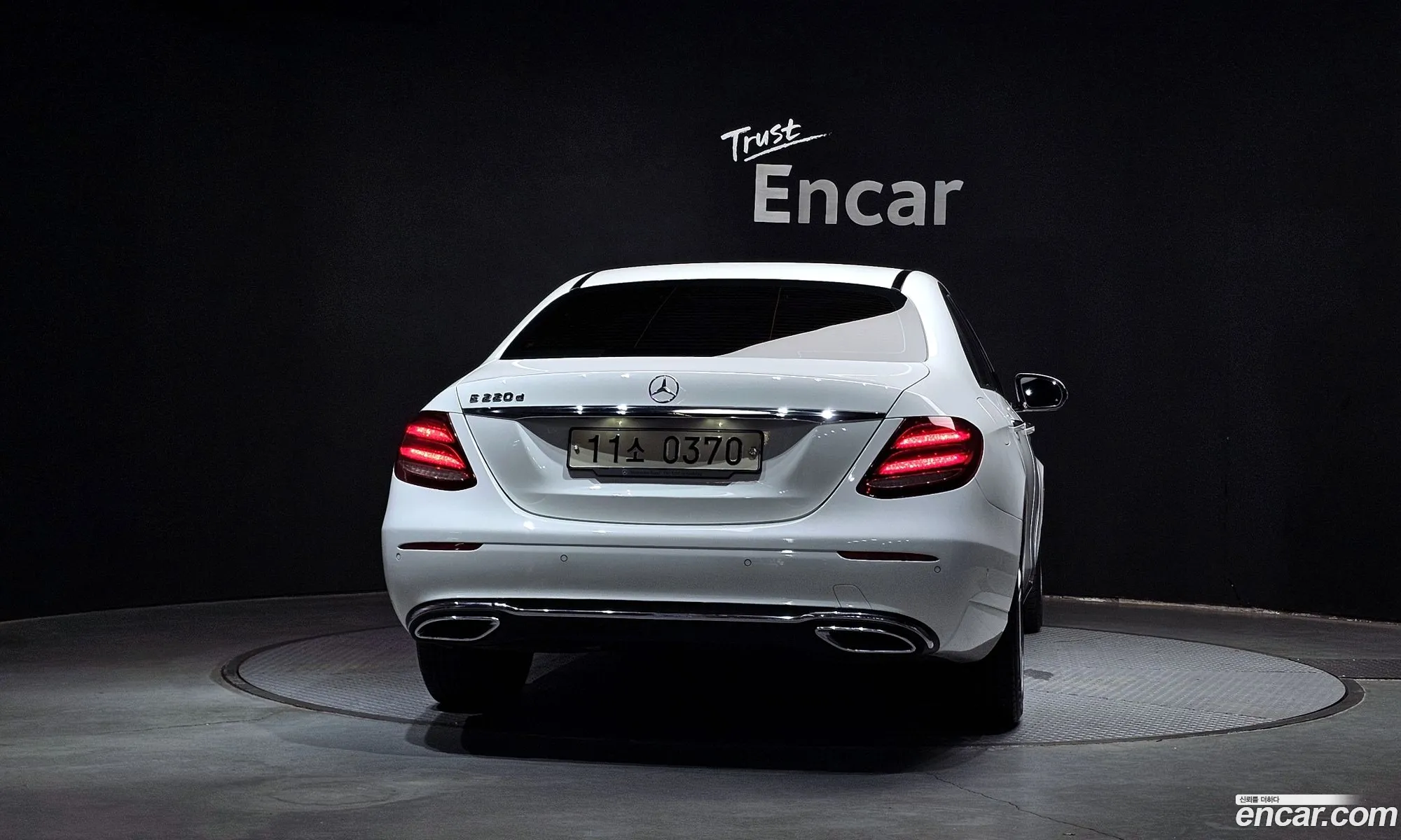 Mercedes-Benz E-Class W213 2016 WDDZF0EBXHA089166 — 8