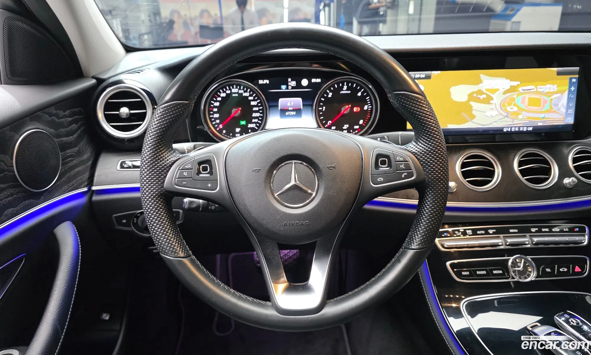 Mercedes-Benz E-Class W213 2016 WDDZF0EBXHA089166 — 7