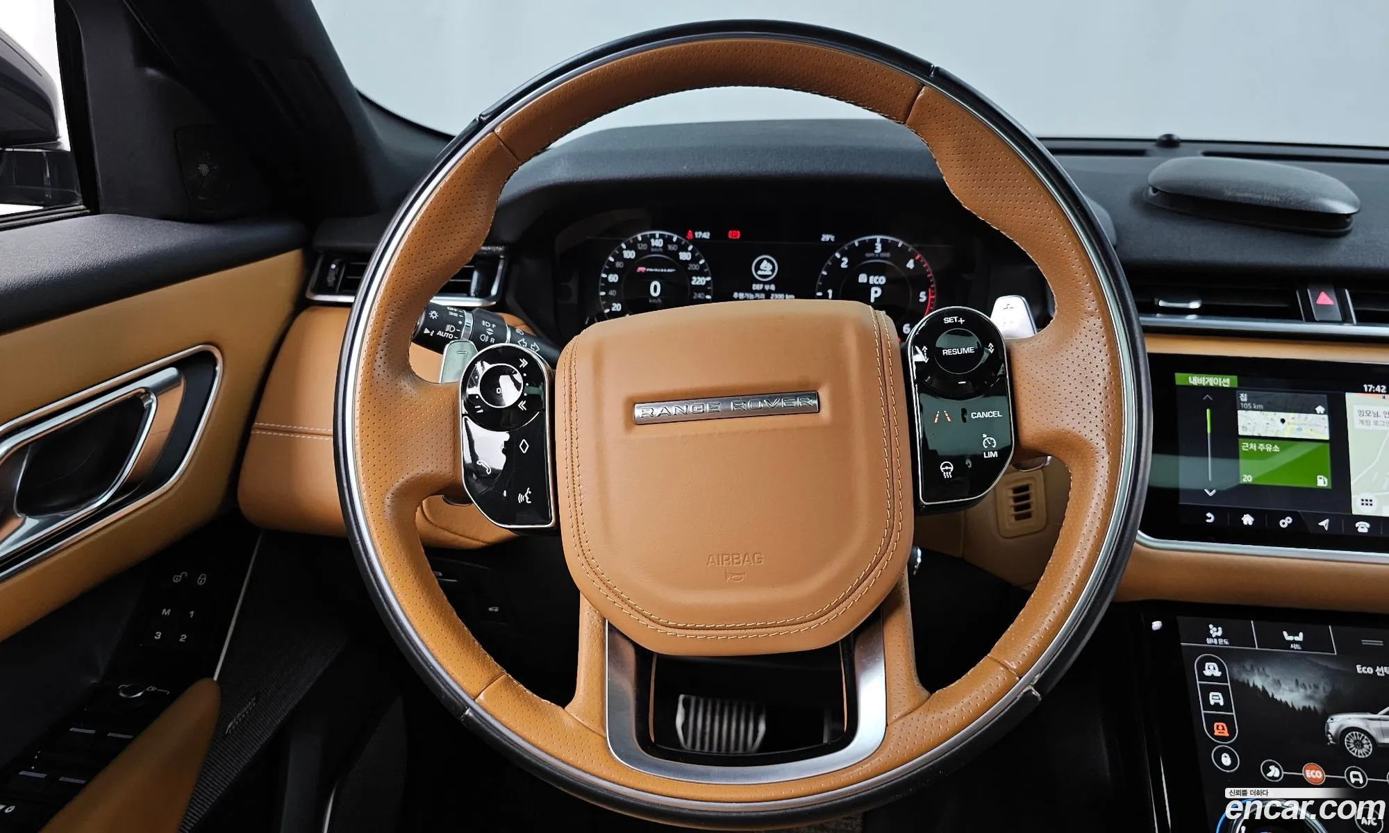 Land Rover Range Rover Velar 2018 — 23