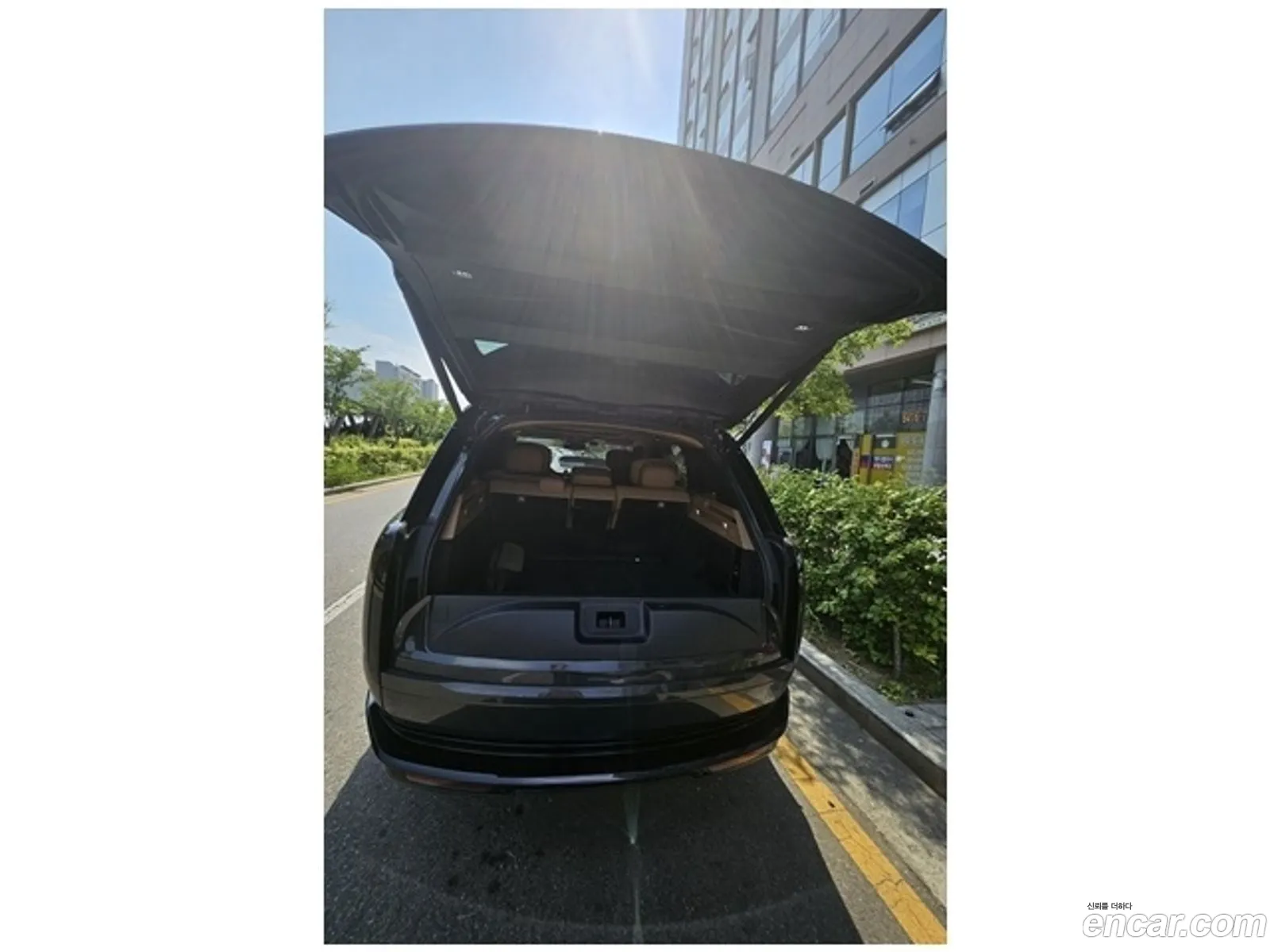 Land Rover Range Rover 2023 — 14