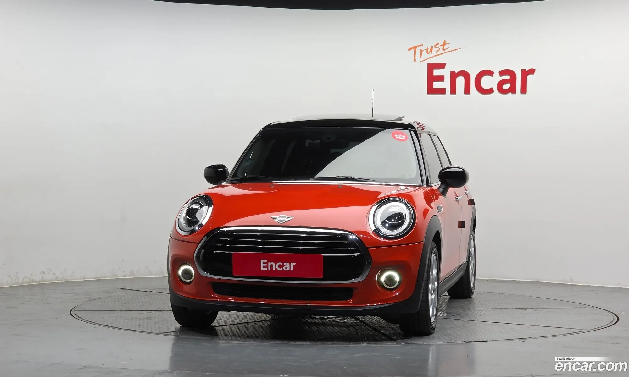 Mini Cooper 2020 — 18