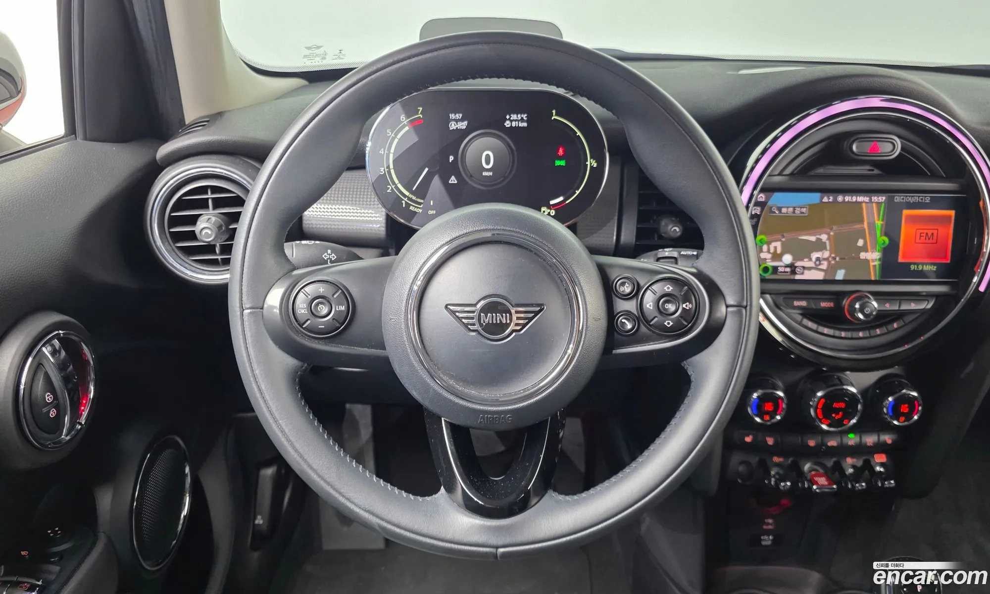Mini Cooper 2020 — 15