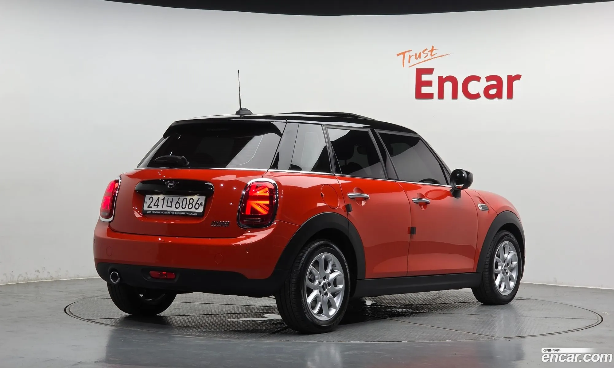 Mini Cooper 2020 — 9