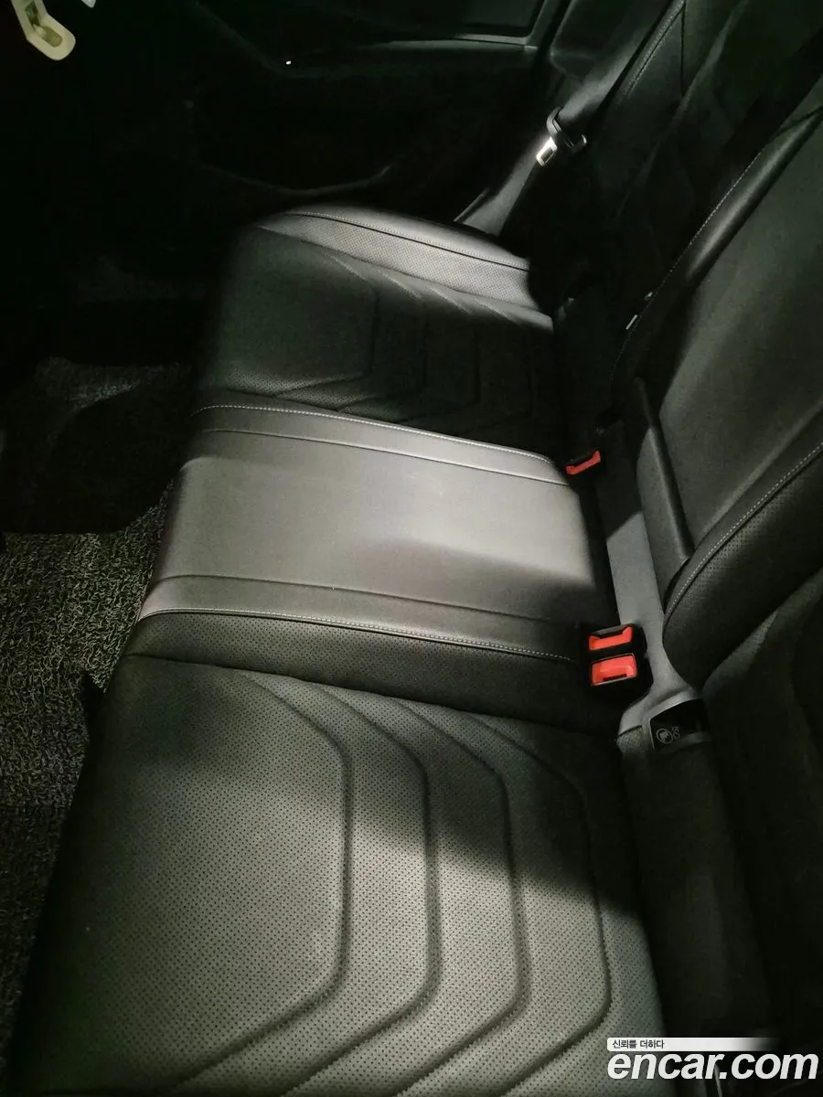 Volkswagen Jetta 7th Gen 2020 — 9