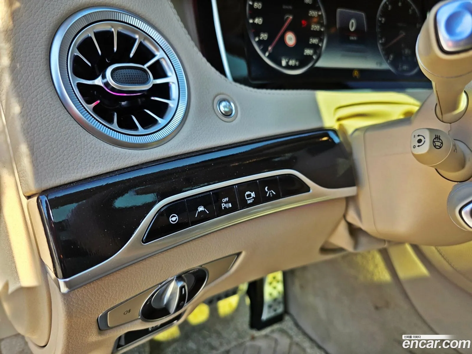 Mercedes-Benz S-Class W222 2015 — 19