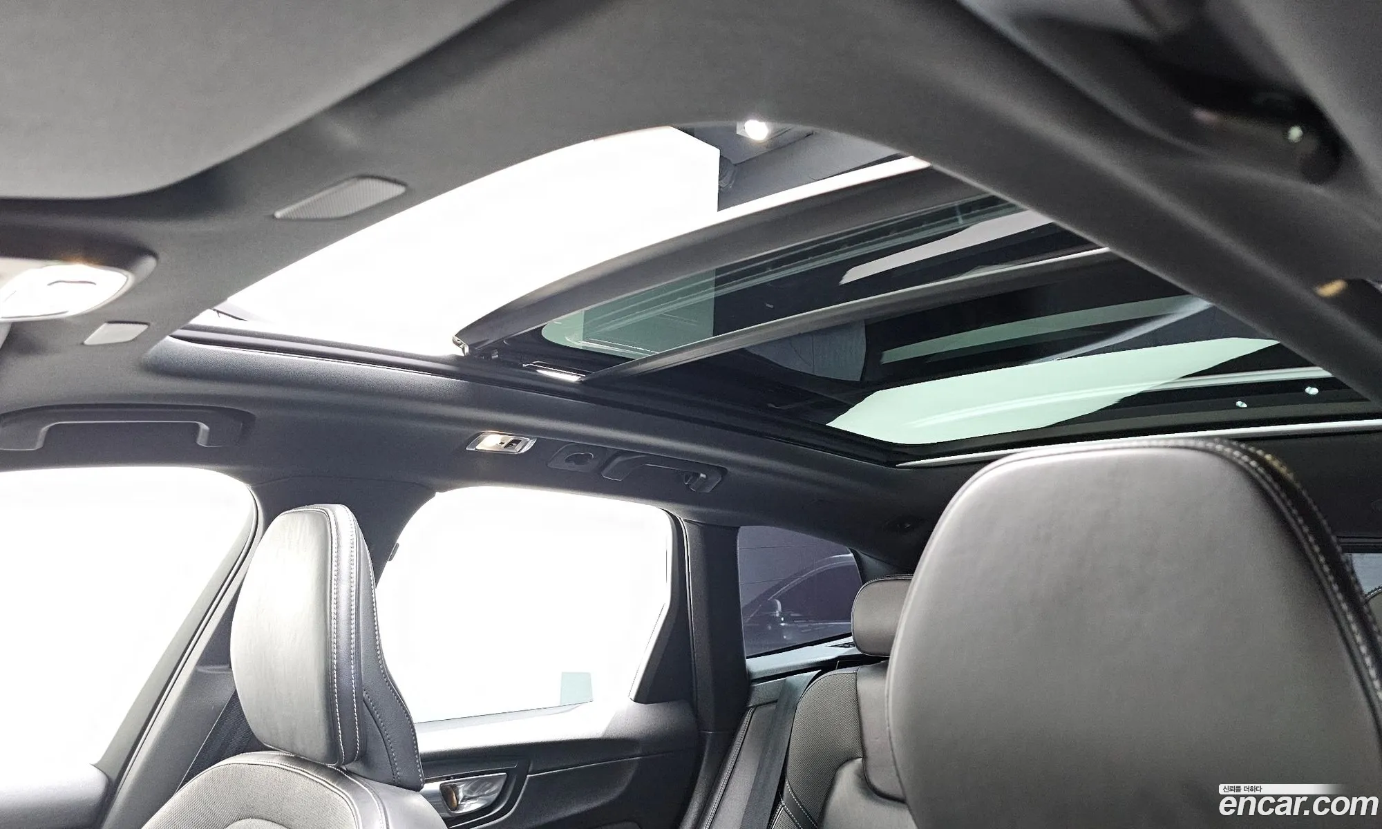 Volvo XC60 2021 — 11