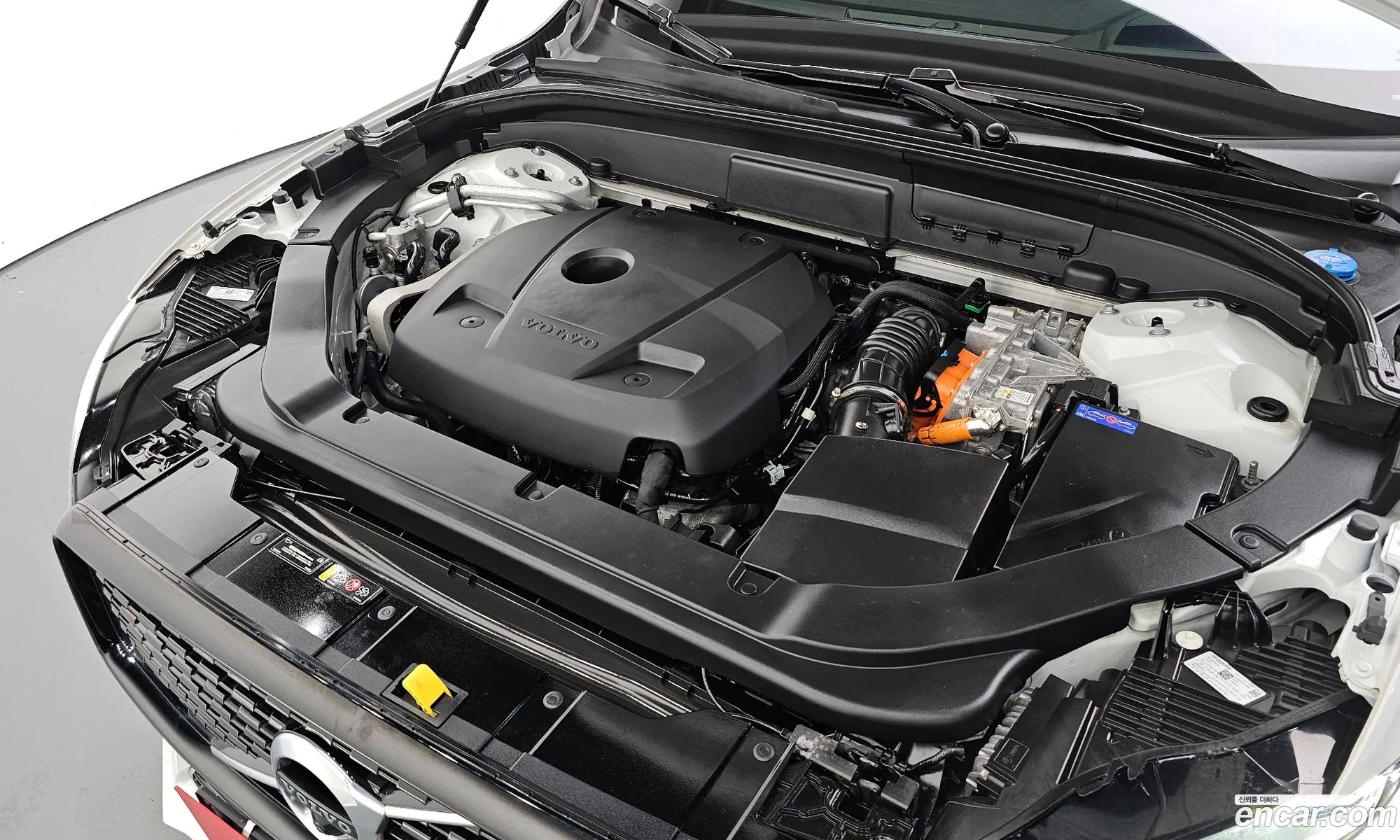 Volvo XC60 2021 — 26
