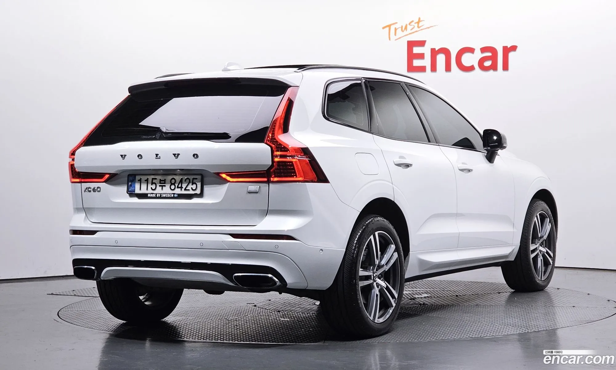 Volvo XC60 2021 — 31