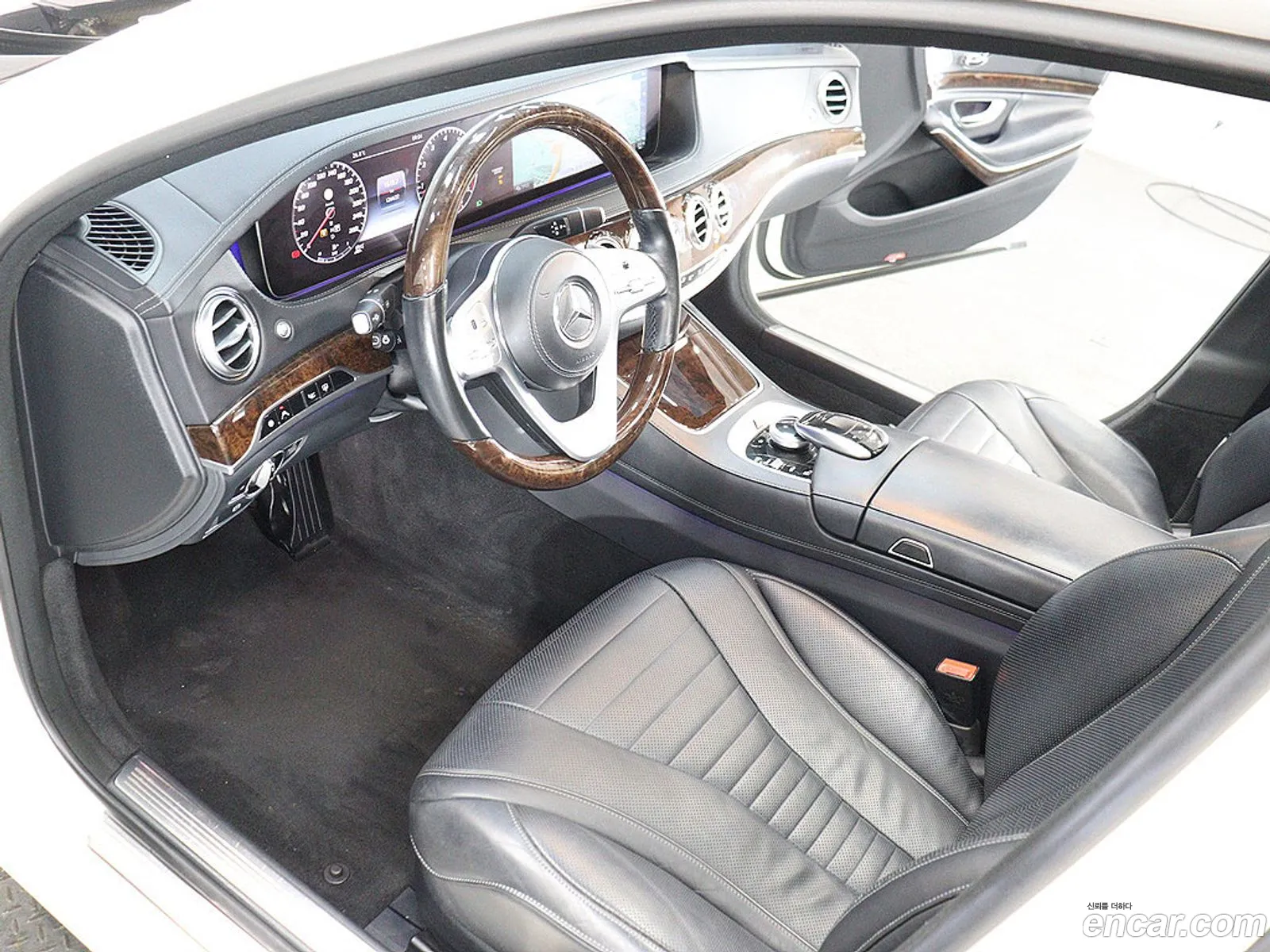 Mercedes-Benz S-Class W222 2019 — 3