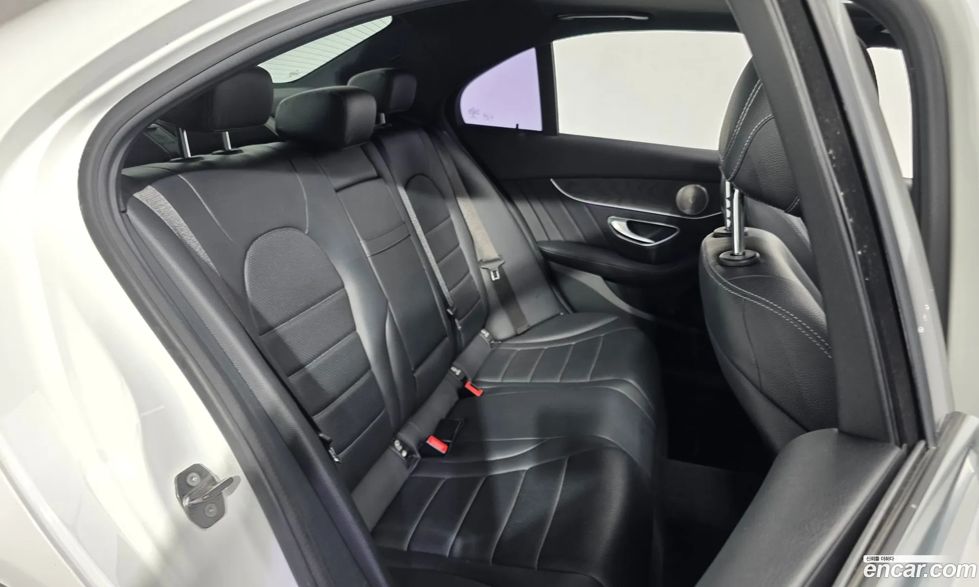Mercedes-Benz C-Class W205 2019 — 15