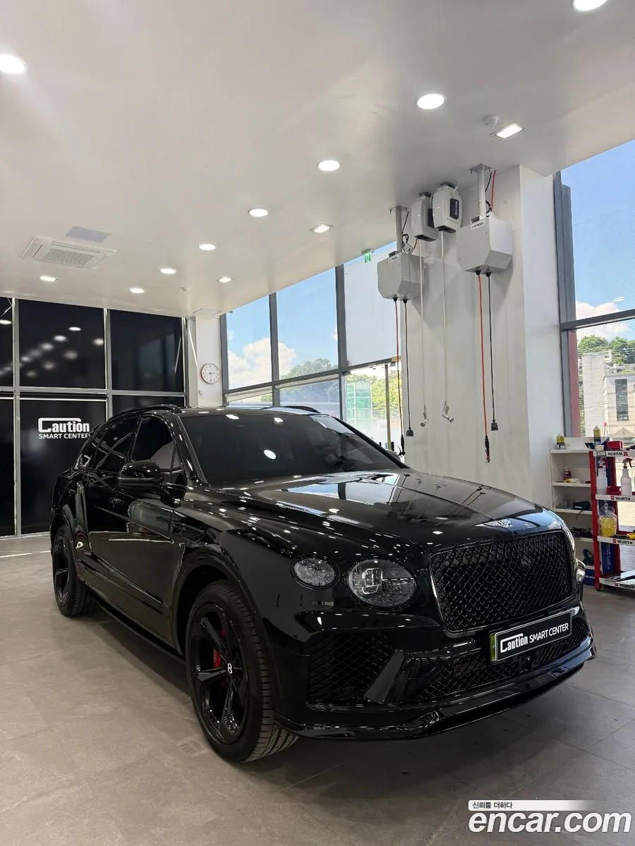 Bentley Bentayga 2024 — 14