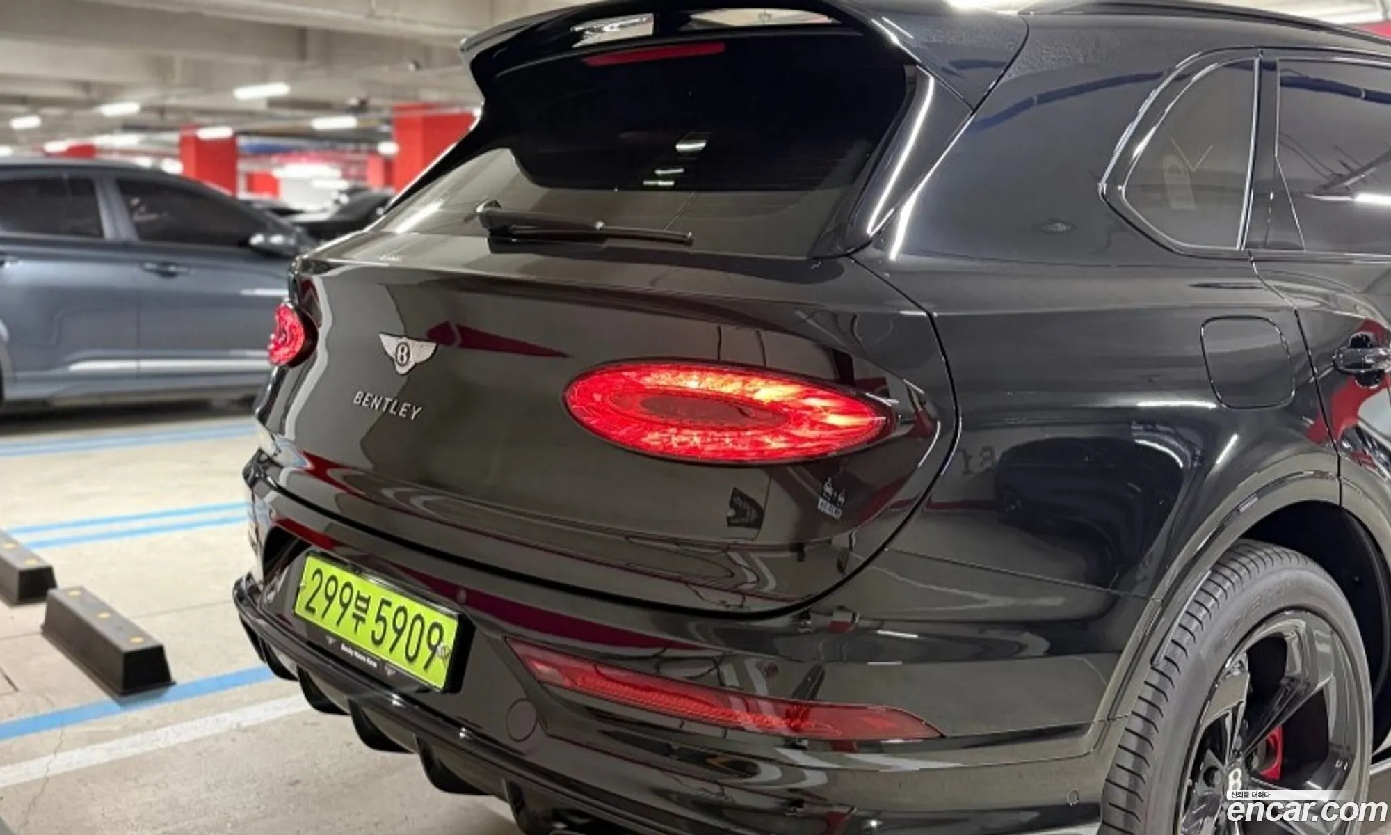 Bentley Bentayga 2024 — 15