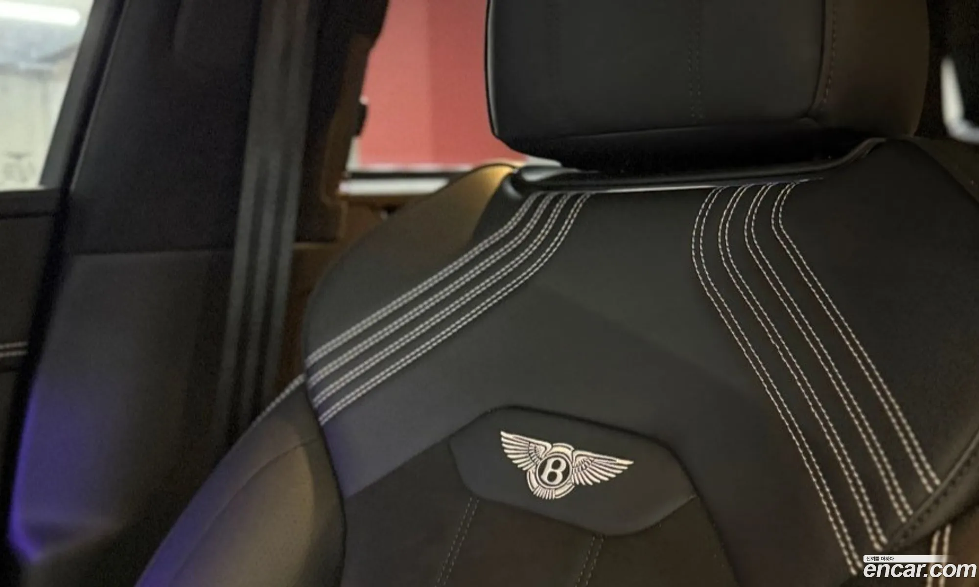 Bentley Bentayga 2024 — 4