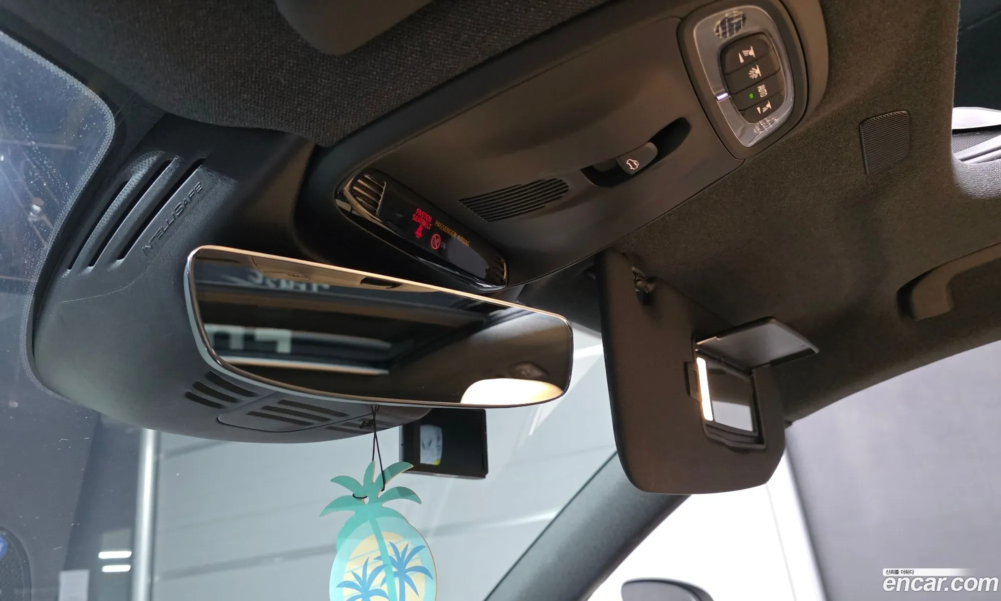 Volvo XC40 2022 — 21