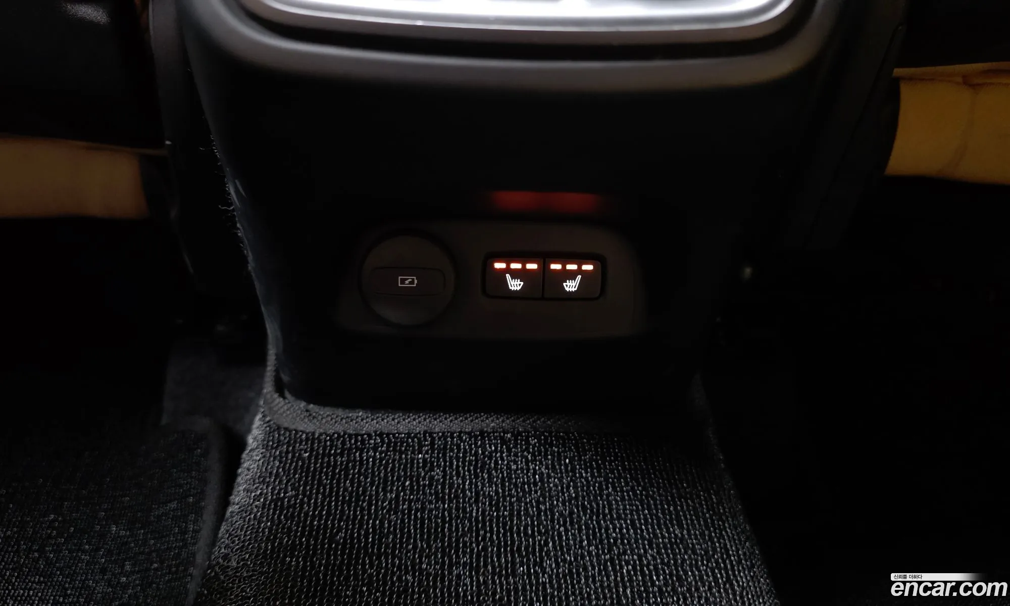 Volvo XC40 2022 — 9