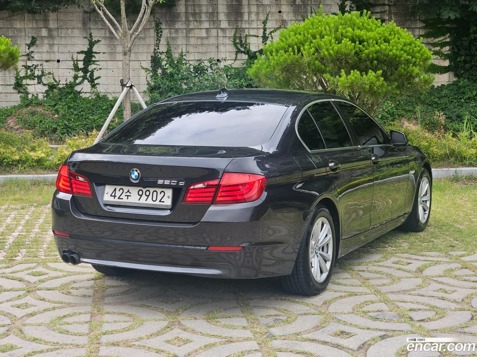 BMW 5 Series 2011 — 13