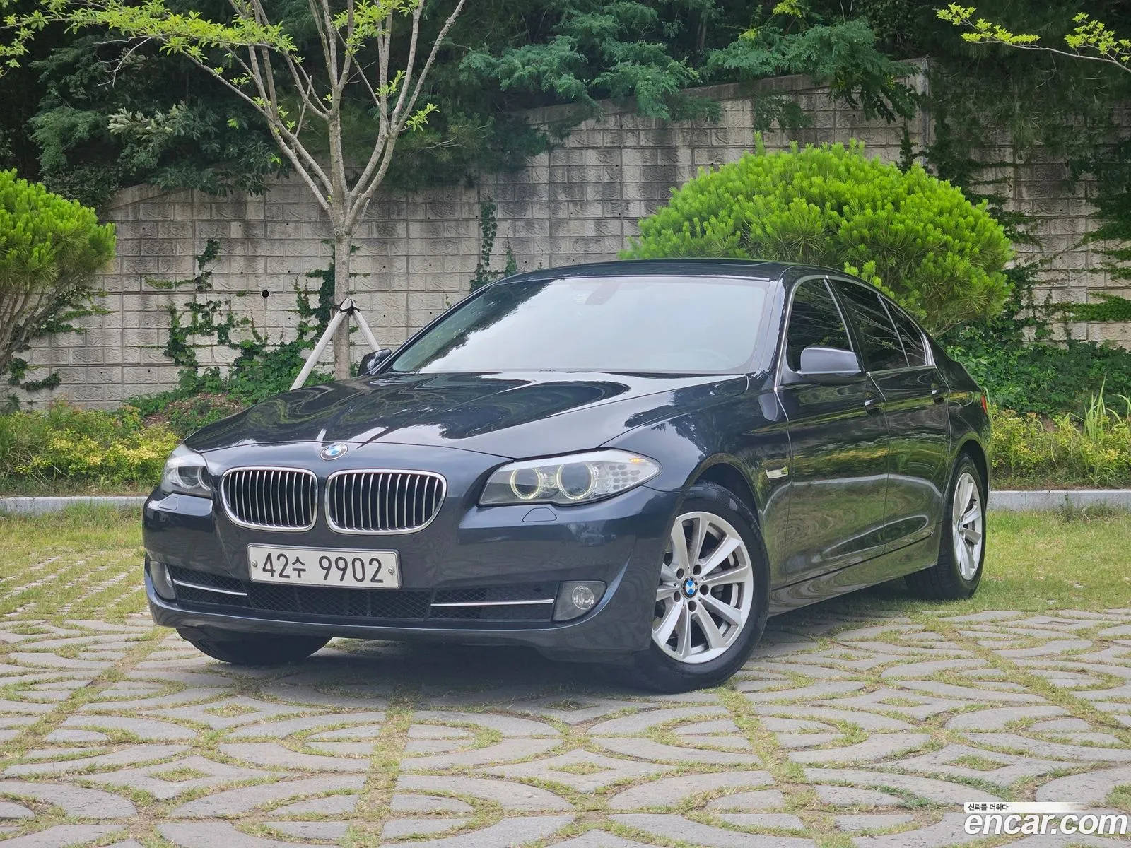 BMW 5 Series 2011 — 20