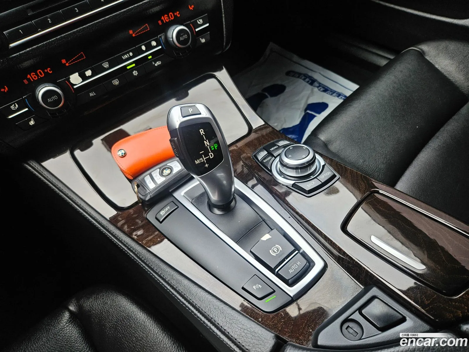 BMW 5 Series 2011 — 9